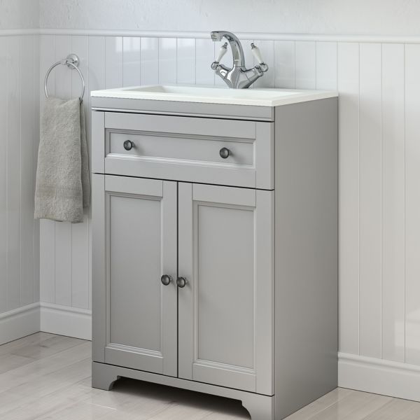 Bathroom Basins Bathroom Sinks DIY at B&Q