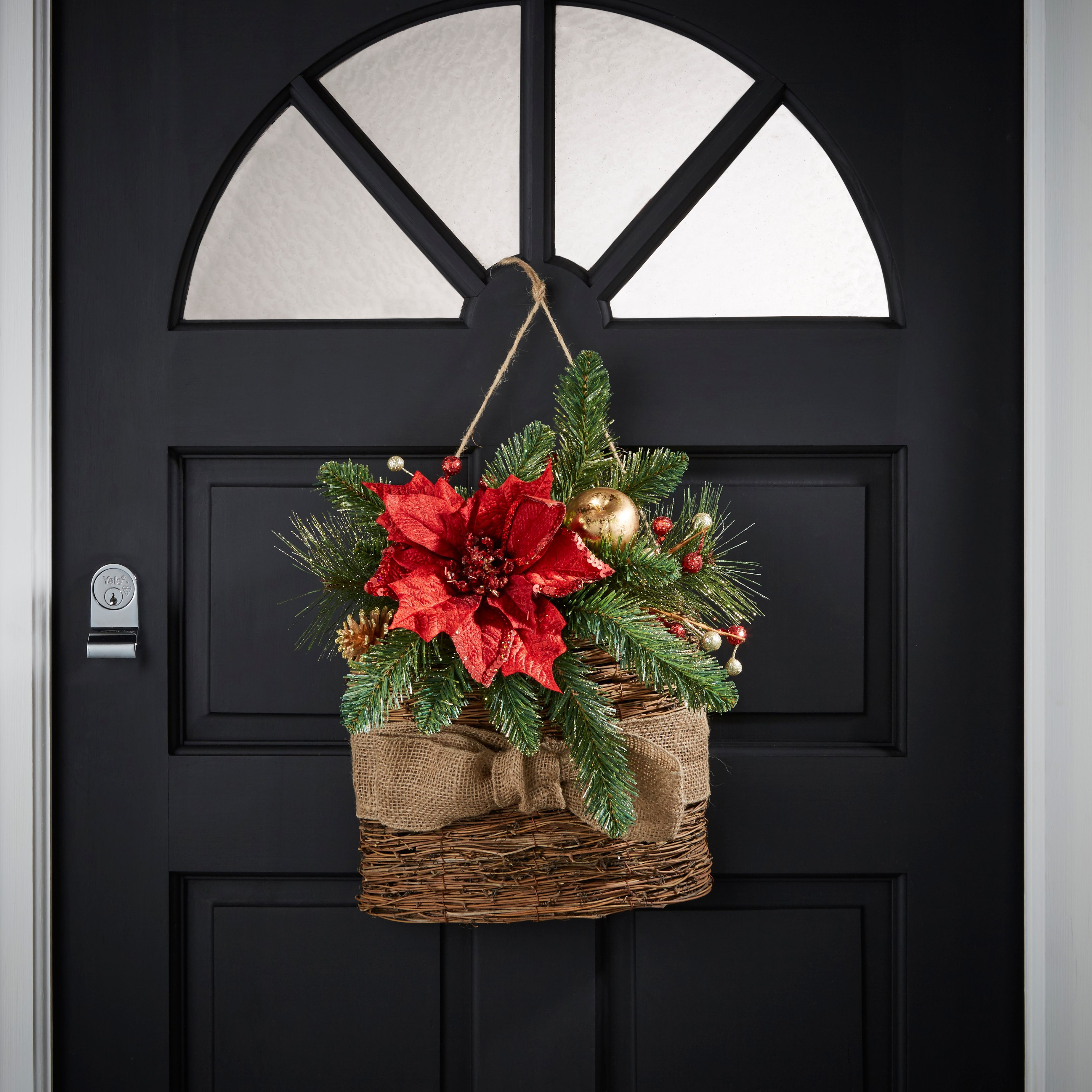 Poinsettia Christmas Basket Wreath, (L)580mm | Departments | DIY At B&Q