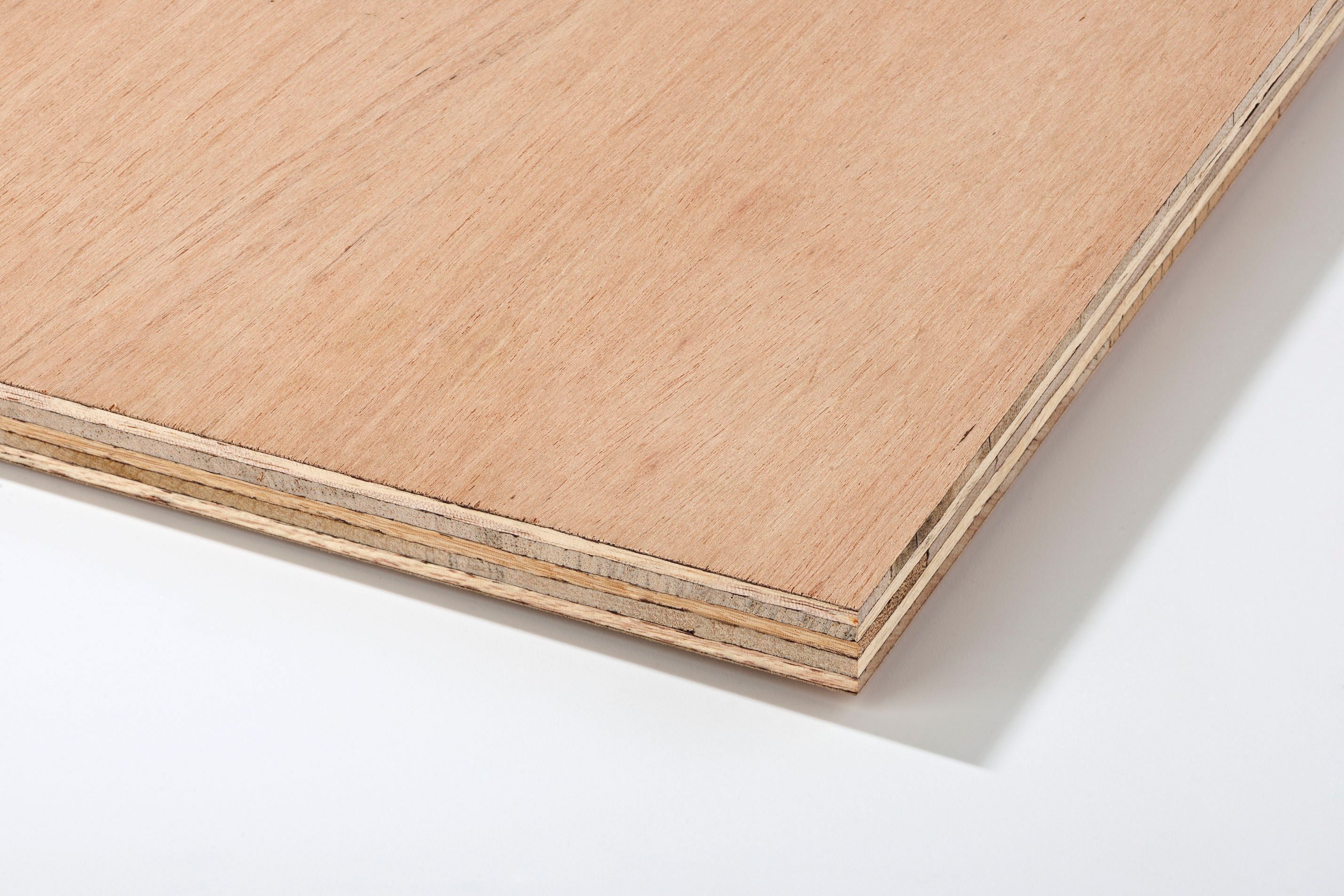 5022652839987 821928 WBP EXTERIOR PLYWOOD 2440X1220X18MM Departments