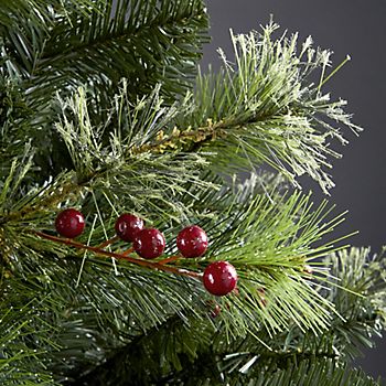 Artificial Christmas tree buying guide | Ideas & Advice | DIY at B&Q