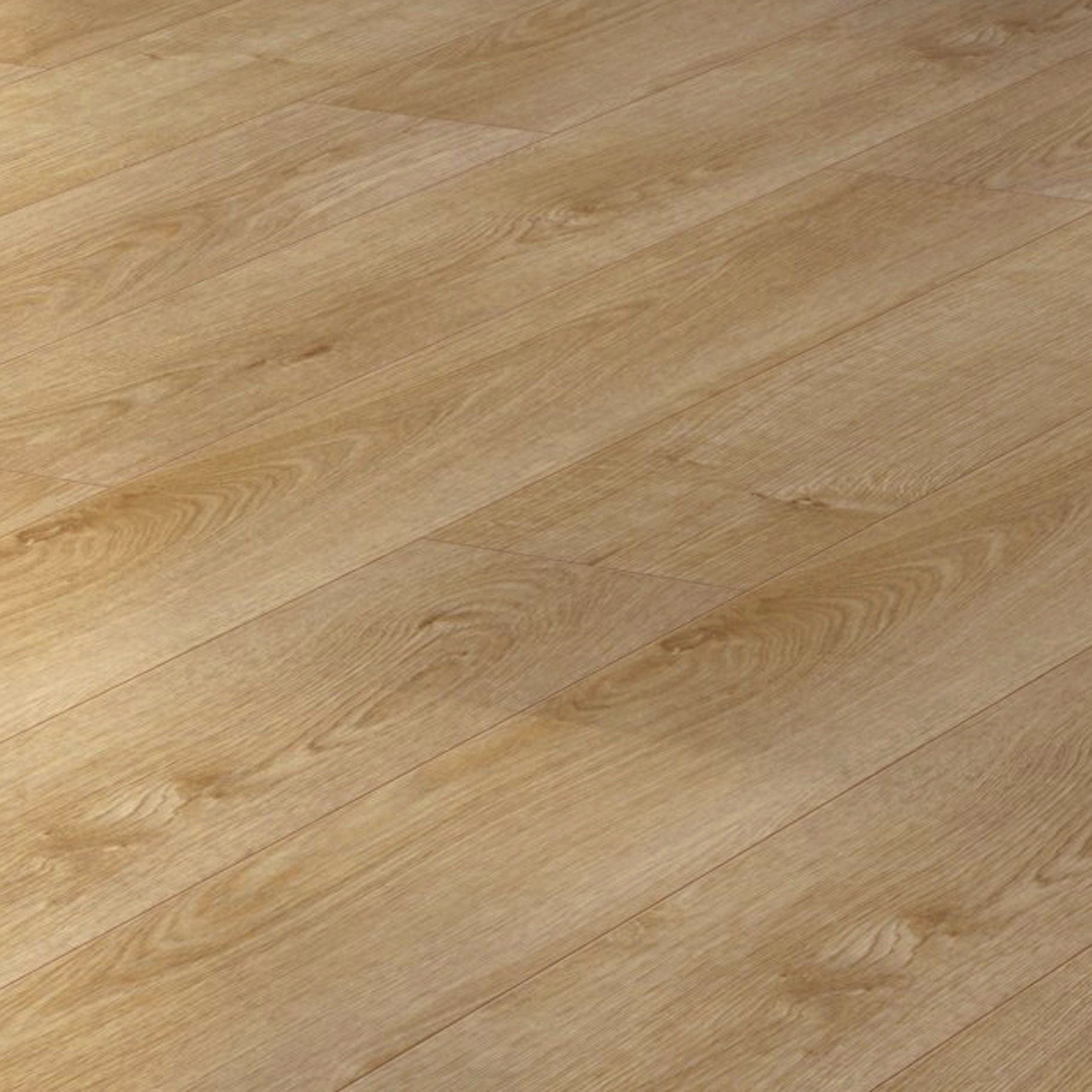 Overture Natural Milano Oak Effect Laminate Flooring 1.25 m² Pack ...