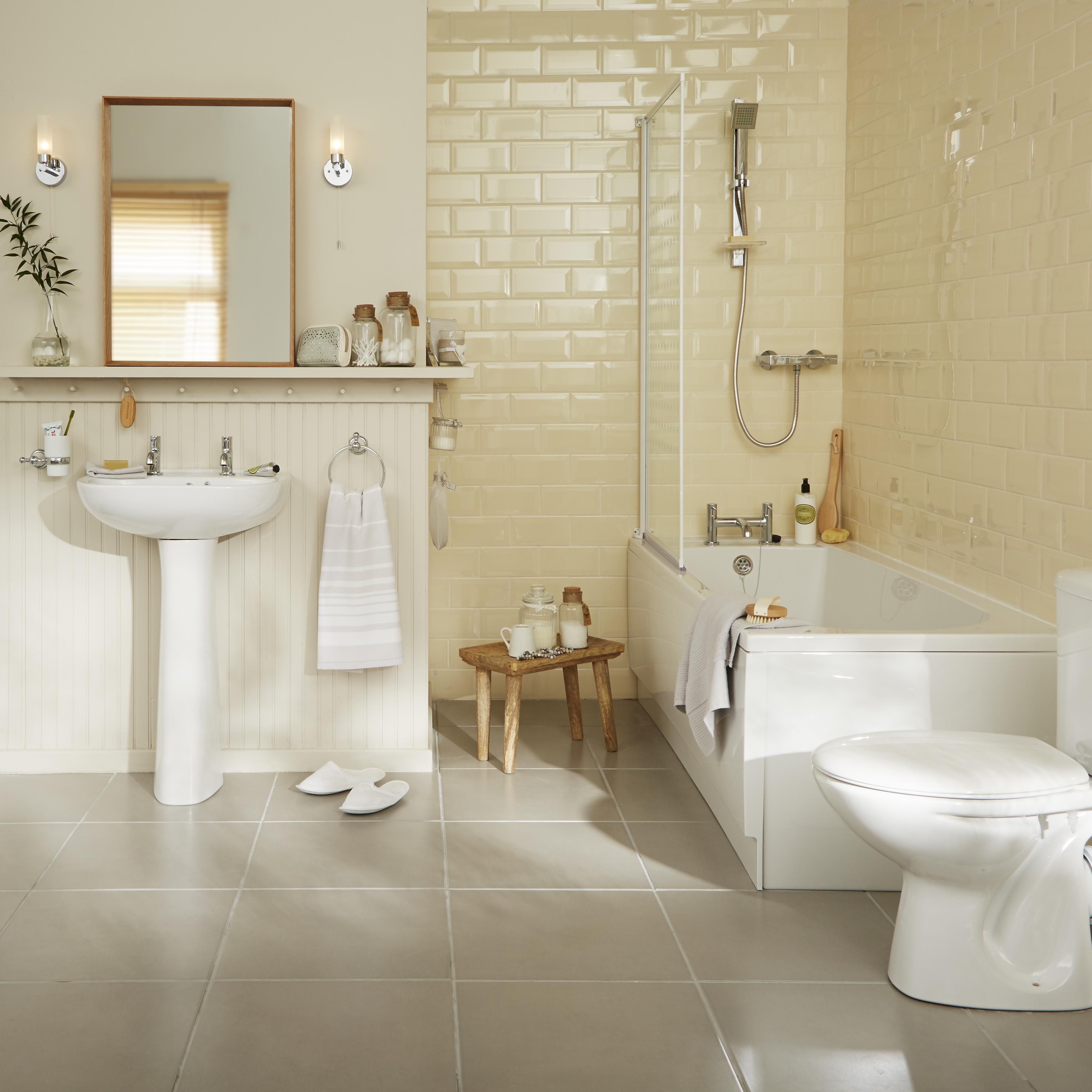 Bath Buying Guide | Ideas & Advice | DIY At B&Q