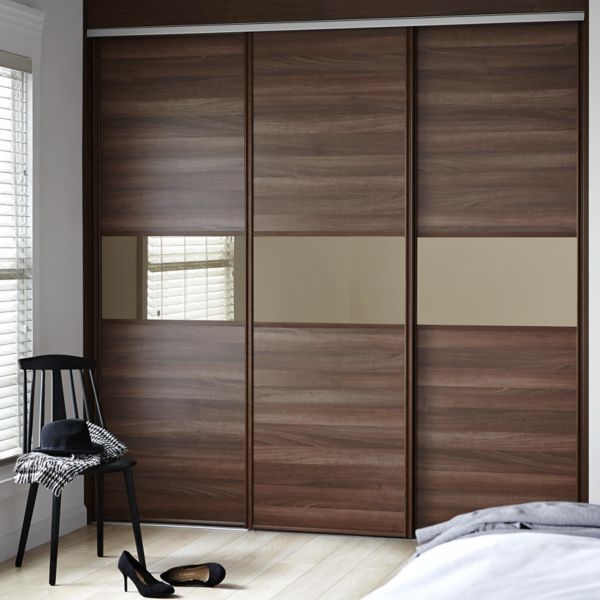 6 Benefits Of Installing Sliding Wardrobe Doors In Your Bedroom