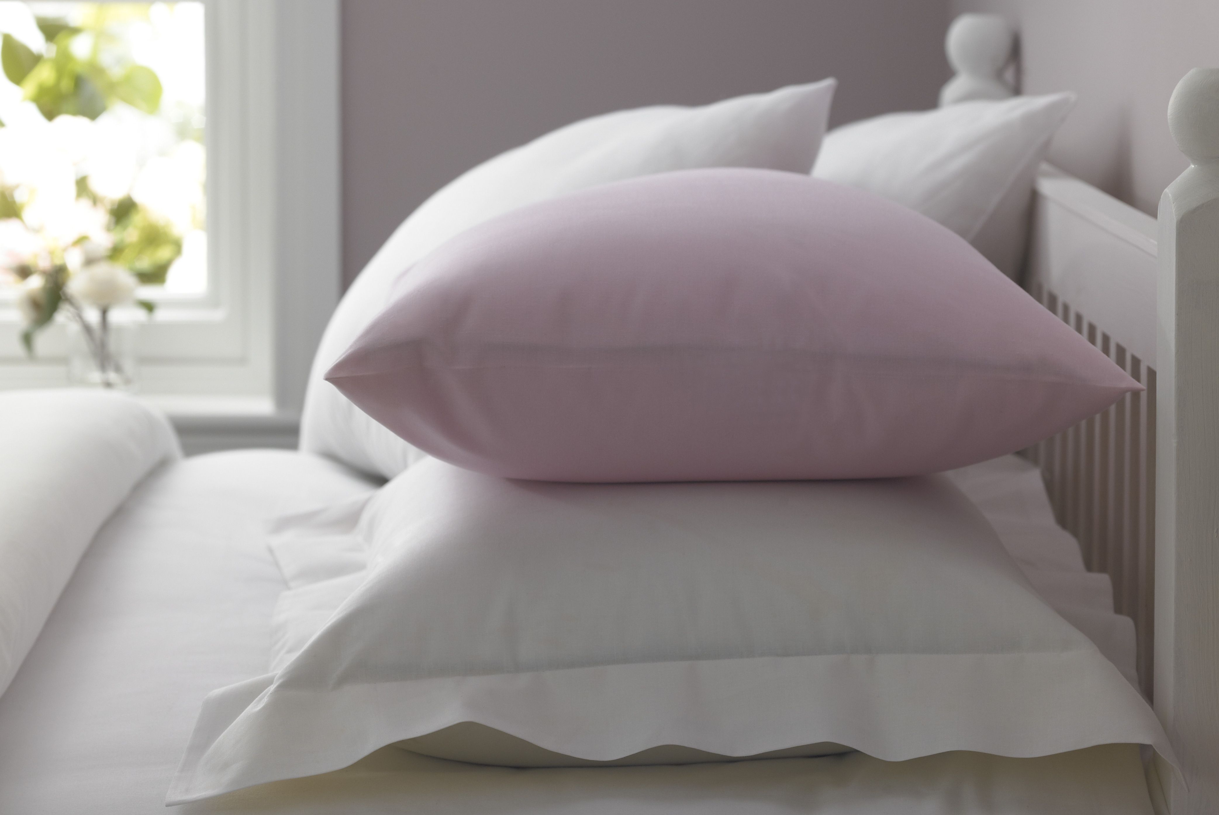 Duvet & pillow buying guide Ideas & Advice DIY at B&Q