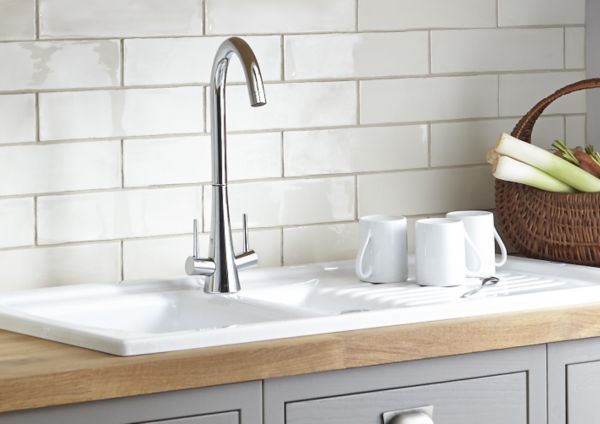 Kitchen Taps Pillar Amp Mixer Taps Diy At B Amp Q
