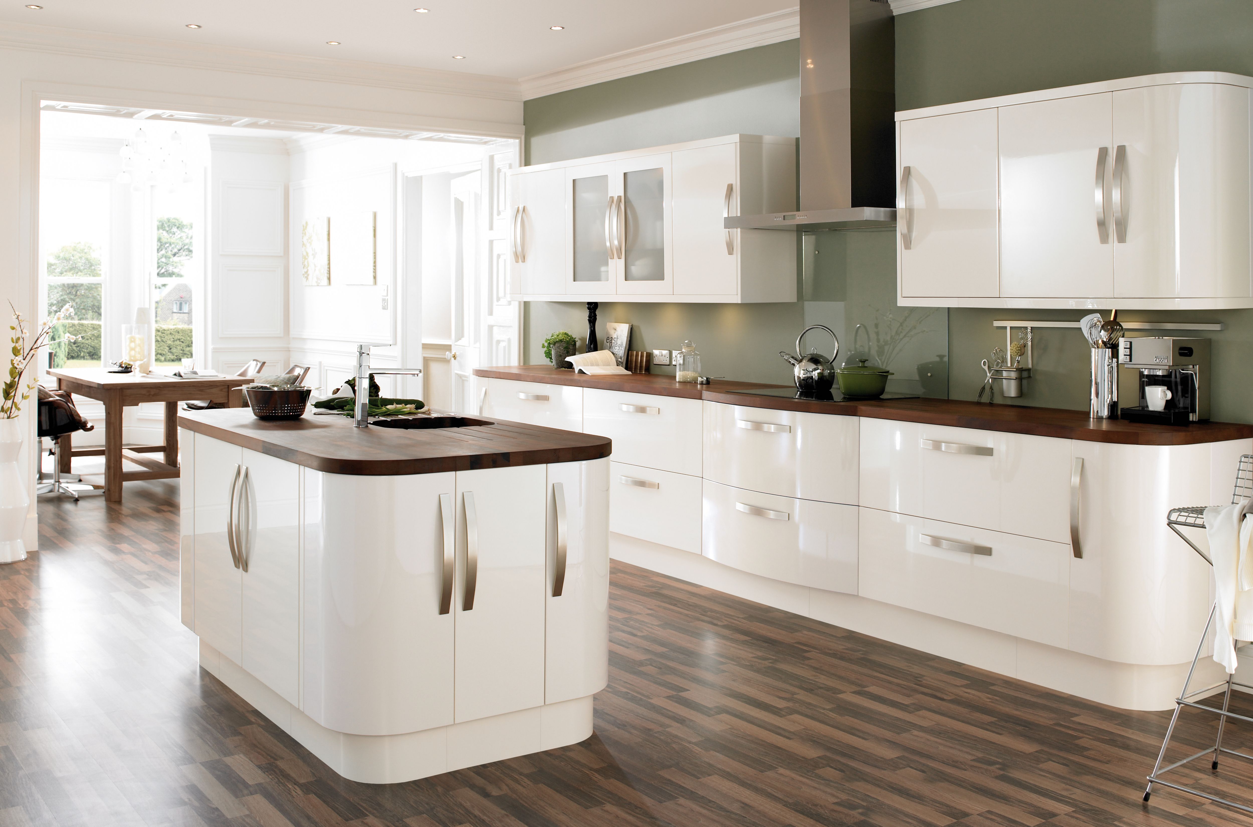 Cream gloss 2024 kitchen wall units