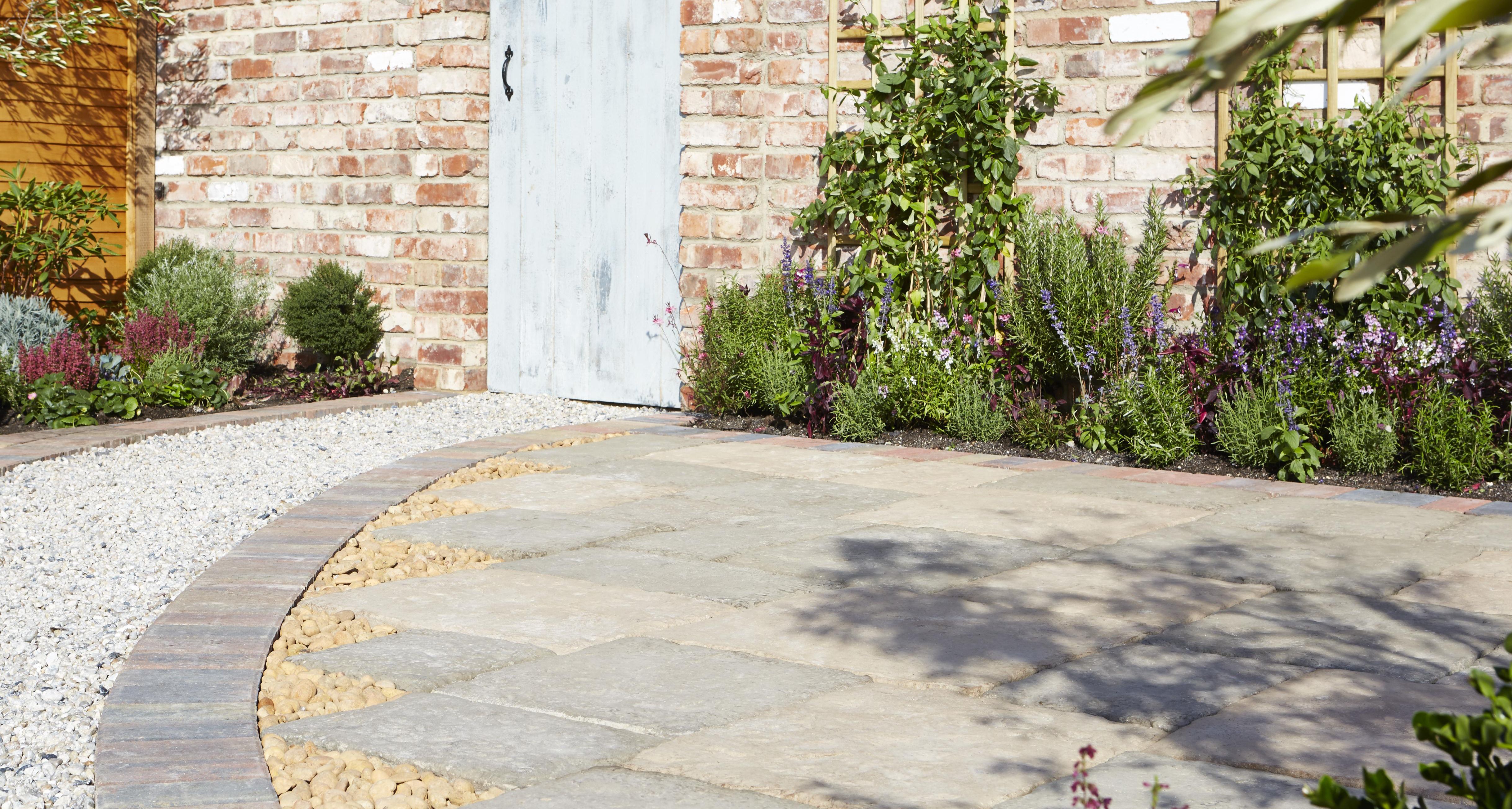 Paving Buying Guide Ideas Amp Advice Diy At B Amp Q