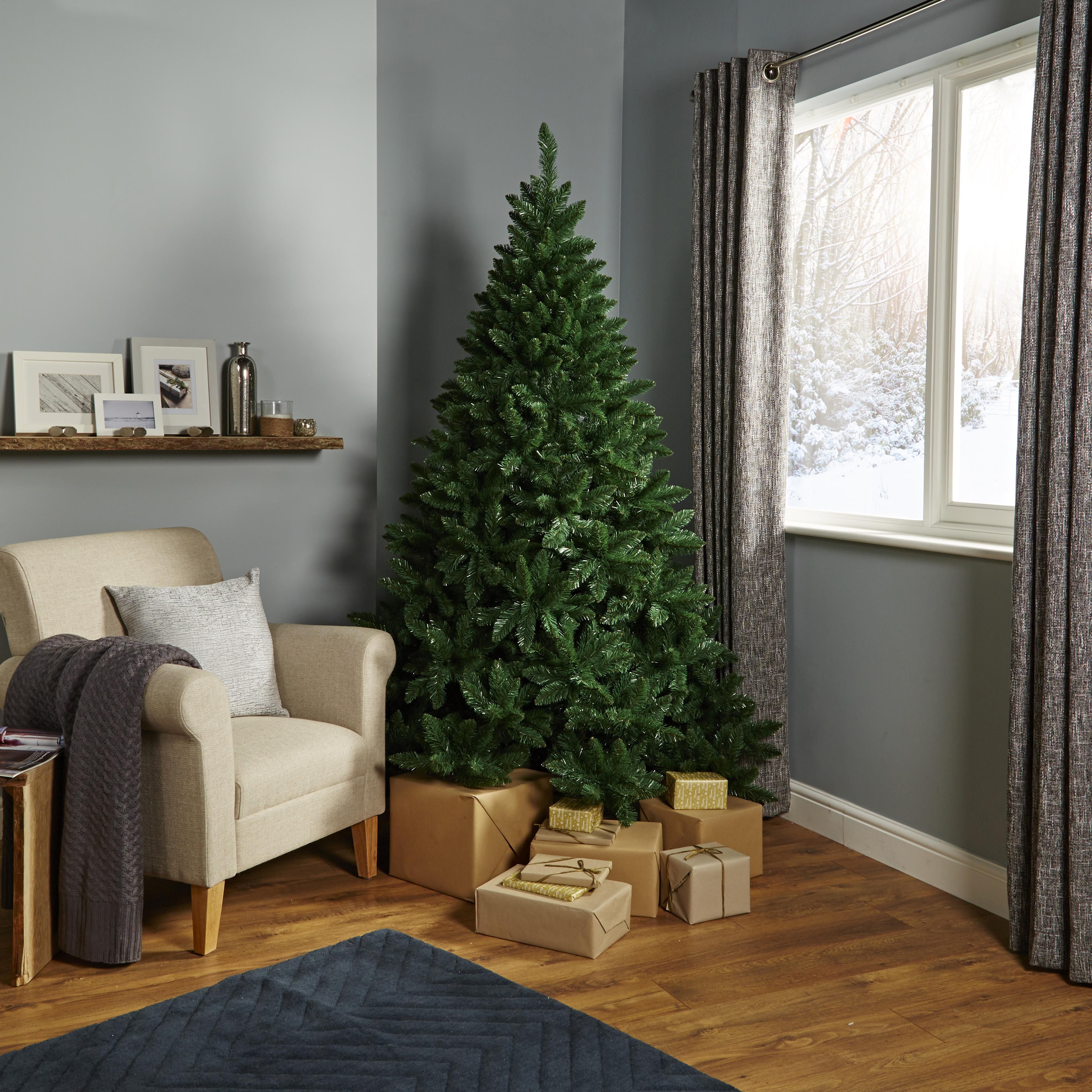 Christmas Trees | Artificial Christmas Trees | DIY At B&Q