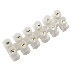 B&Q White 5A 6 way Cable connector strip