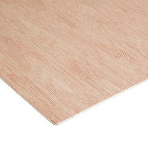 Natural Hardwood Plywood Board (L)0.81m (W)0.41m (T)3.6mm