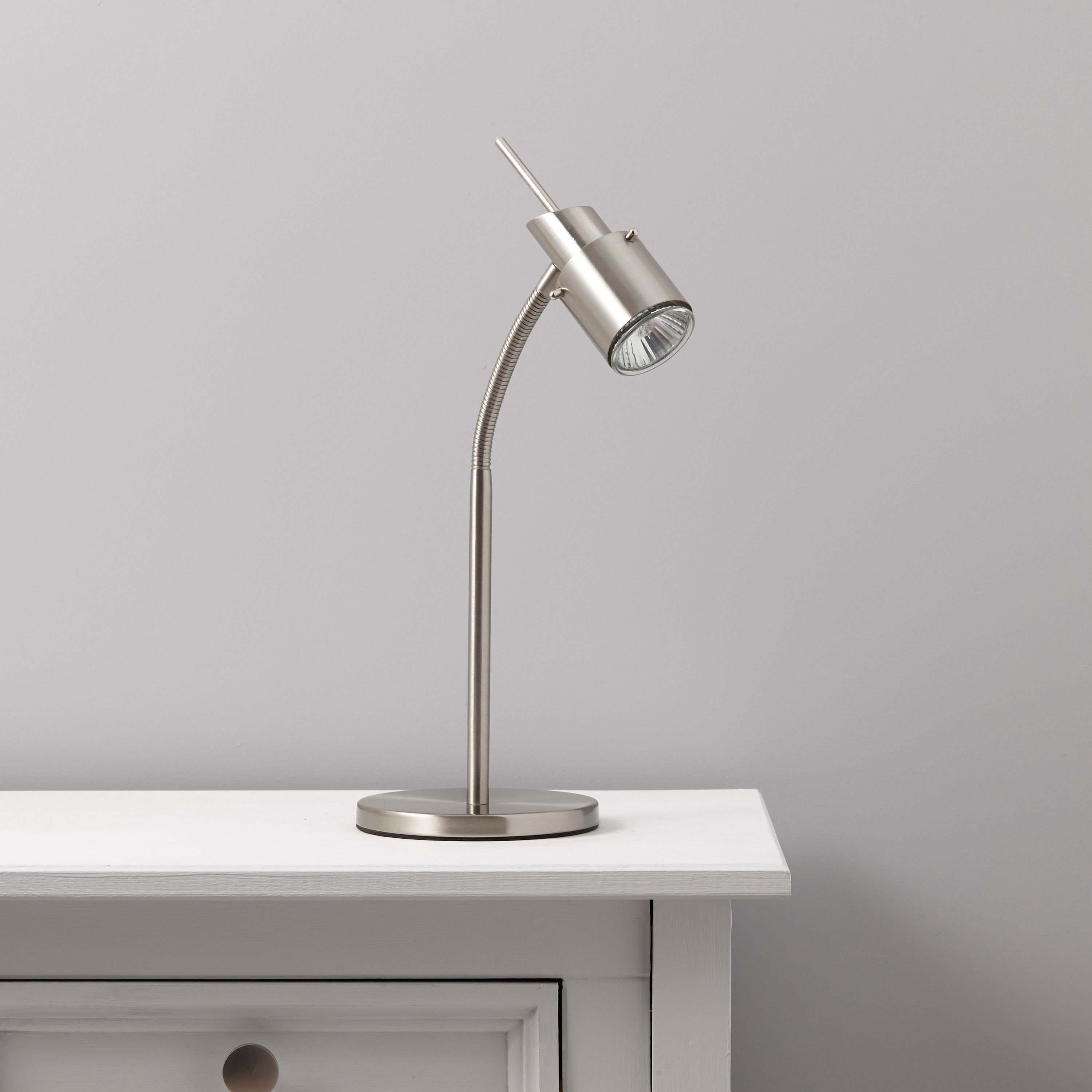 b&q desk lamp