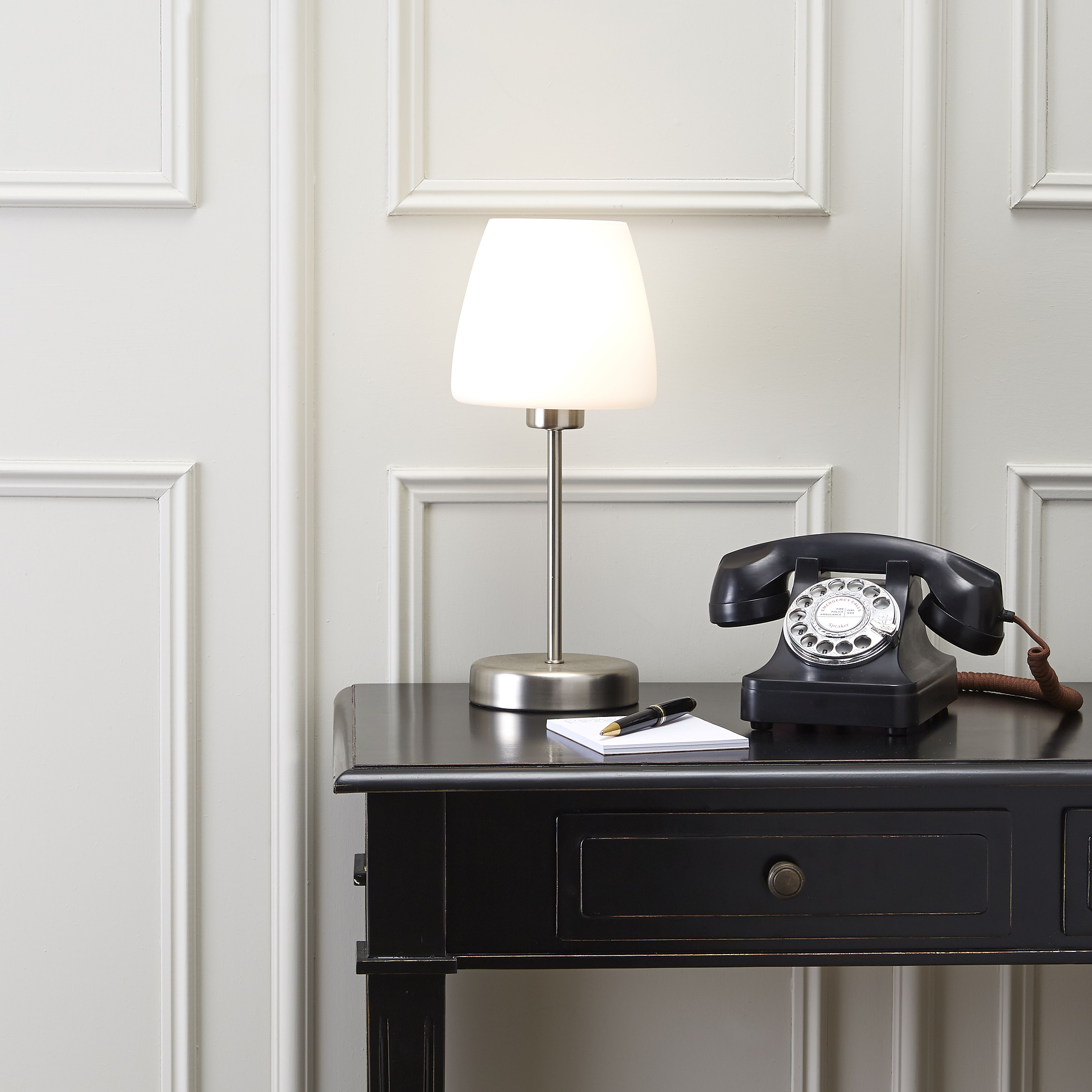 b&q touch table lamps