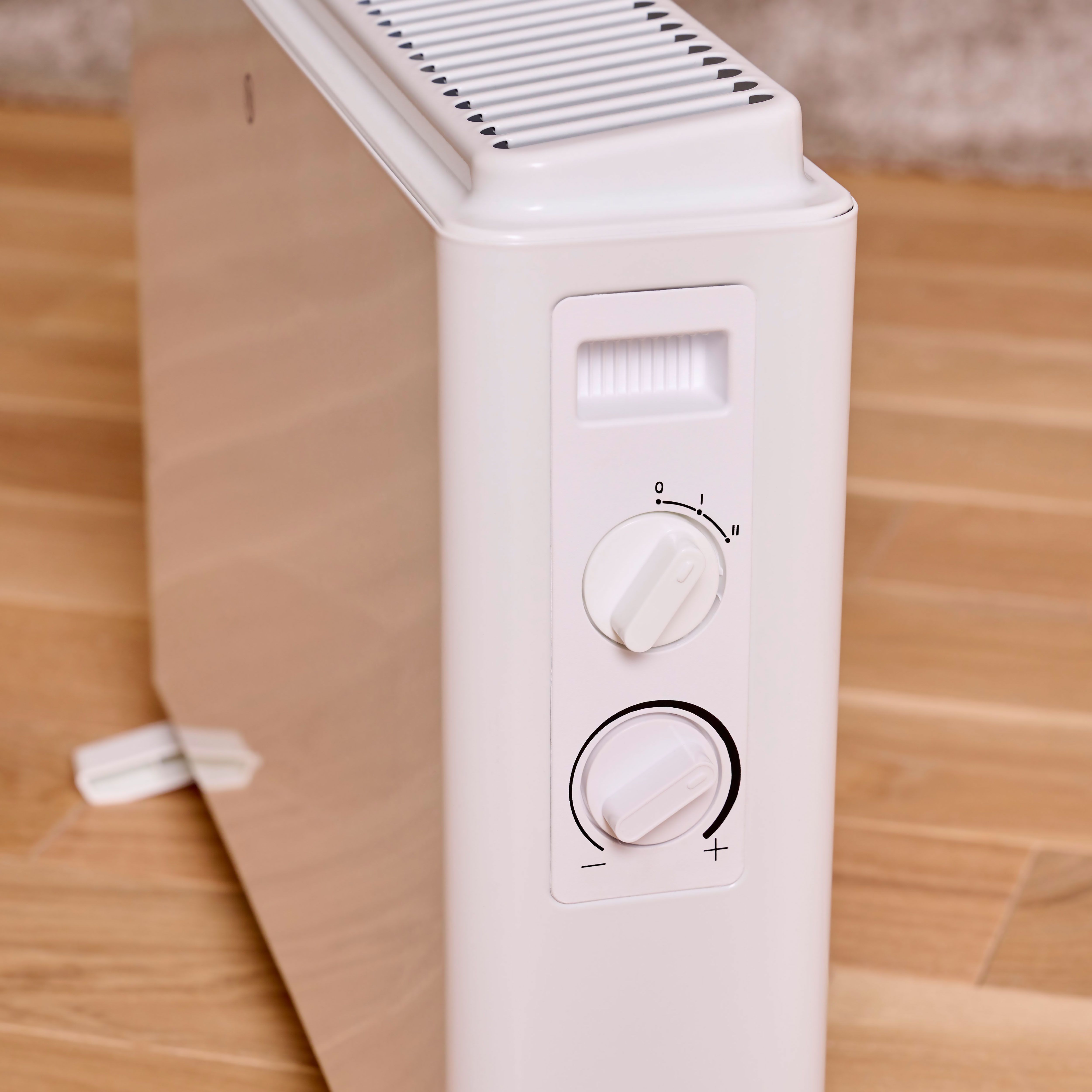 2W White Convector heater