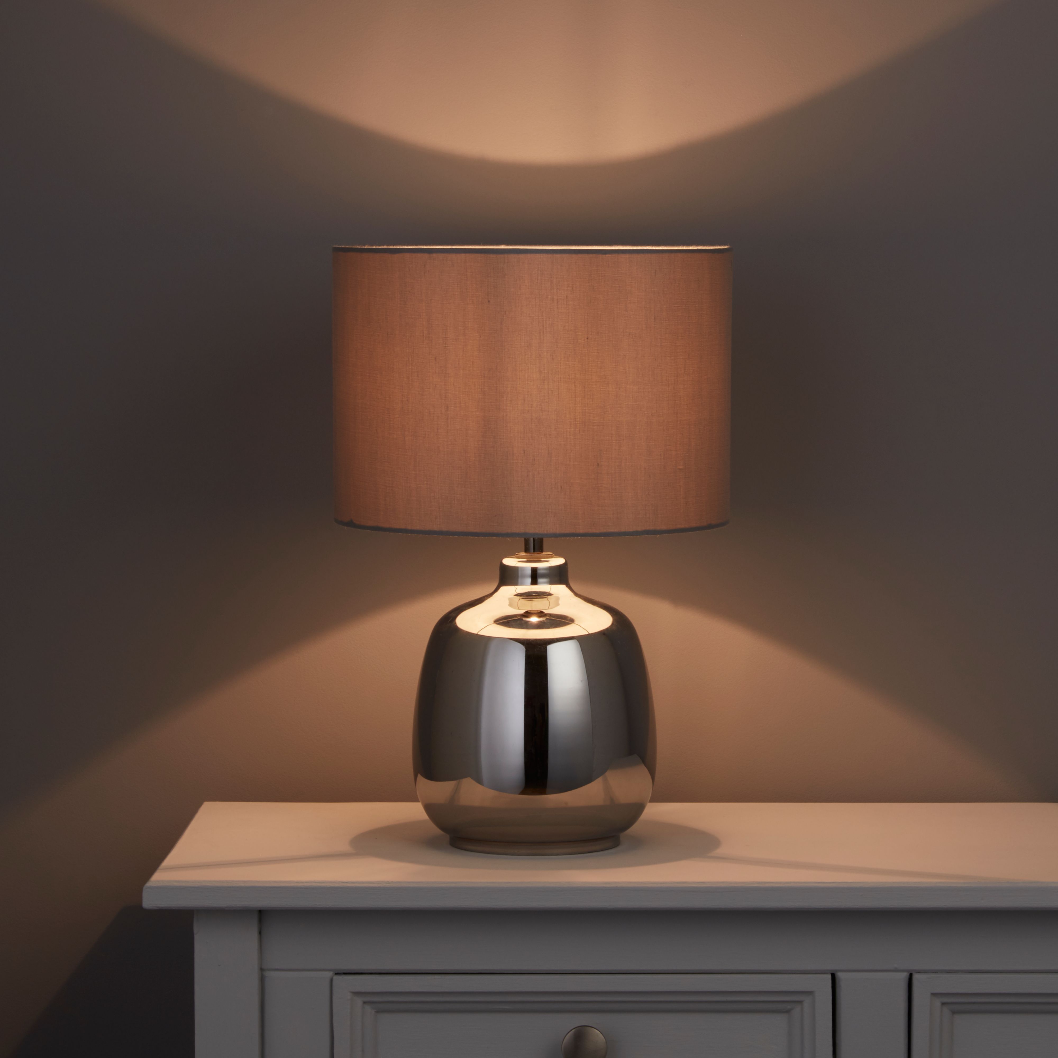 b&q bedside lamps