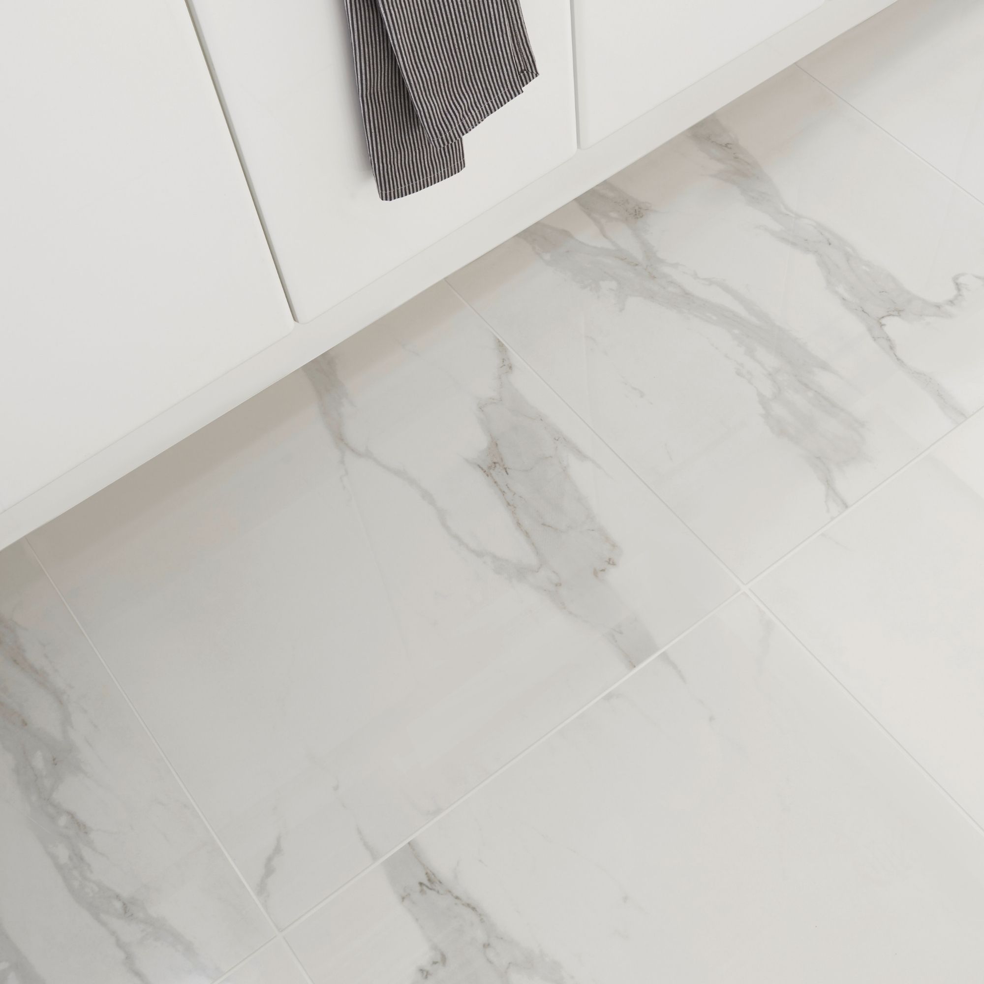 Ultimate White Semi Polished Marble Effect Porcelain Floor Tile