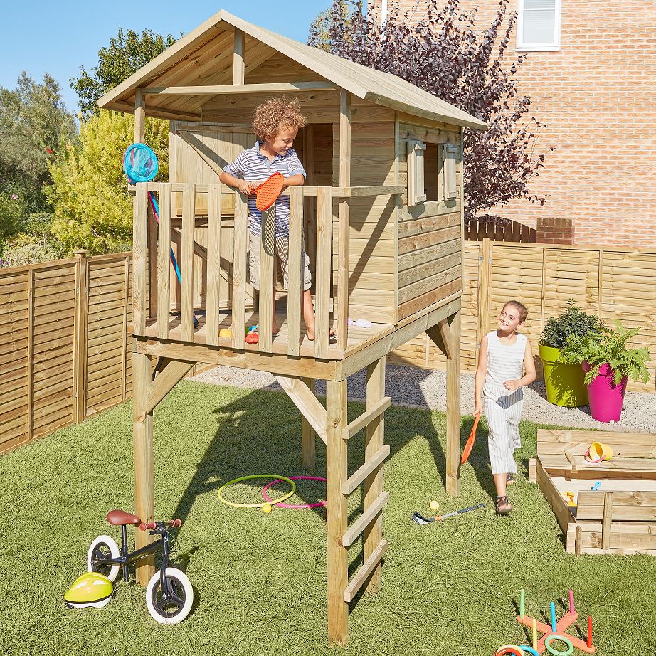 b and q wooden playhouse