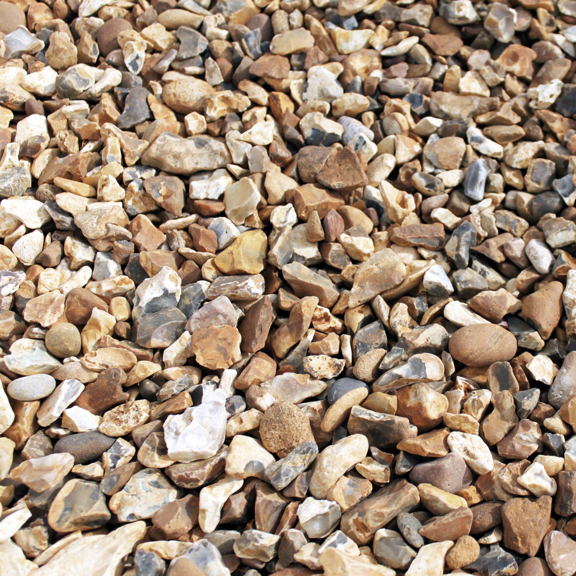 Blooma Golden gravel Decorative stones, Bulk 790kg | Departments | DIY