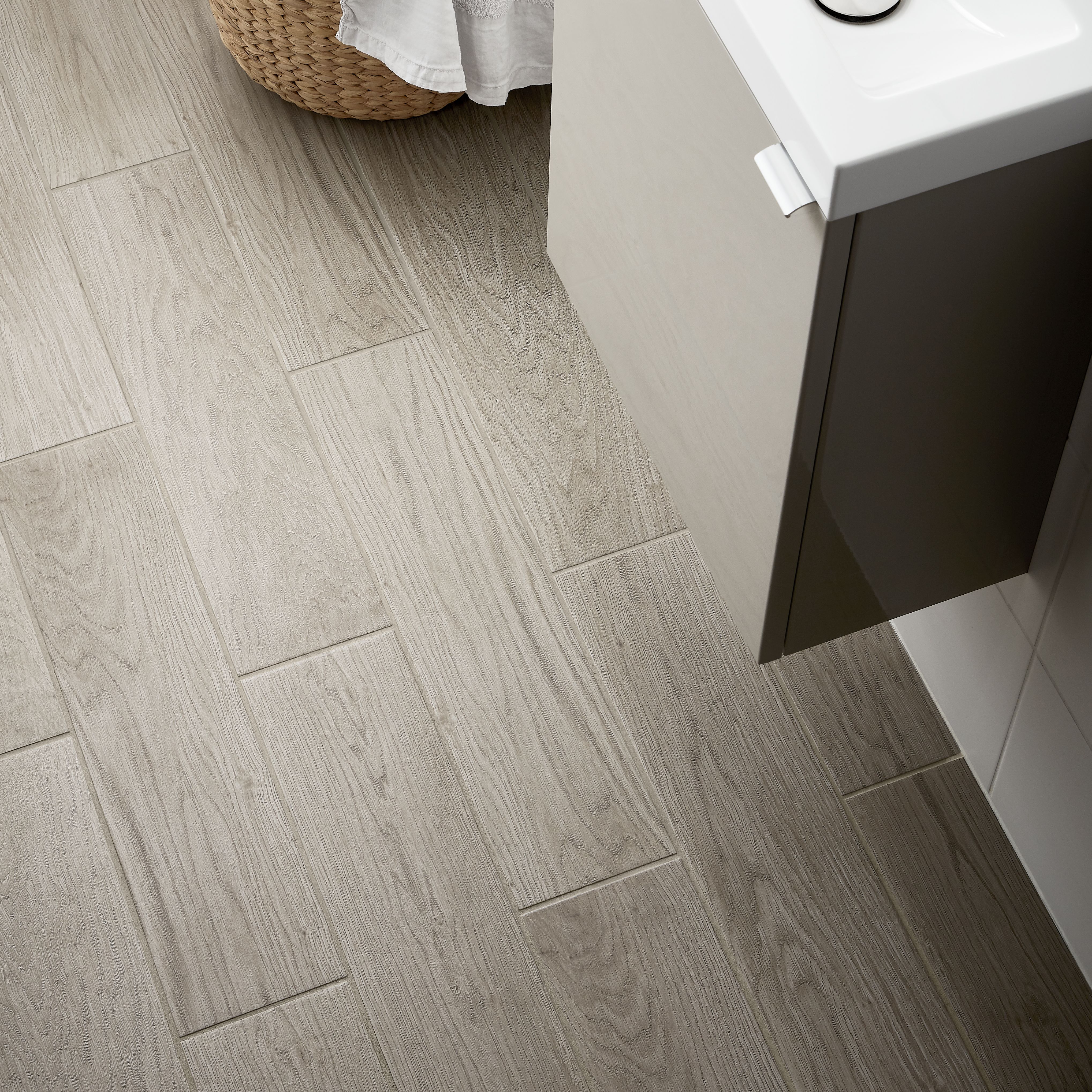 Arrezo Grey Matt Wood Effect Porcelain Floor Tile Pack Of 14 L