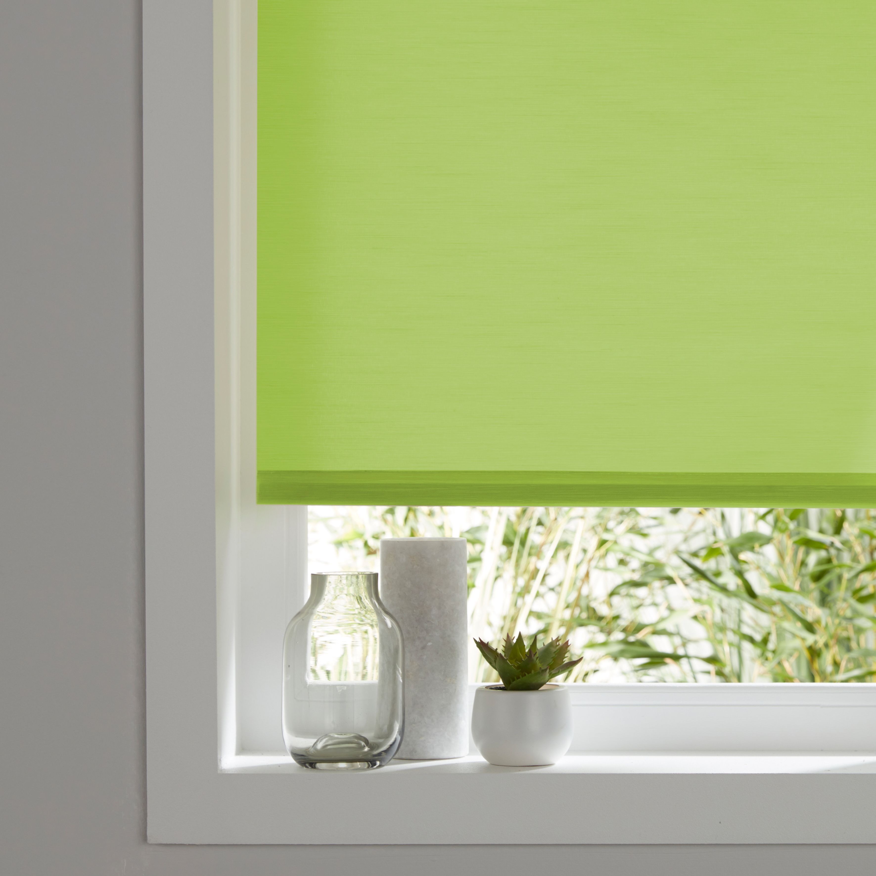 Colours Halo Corded Green Roller blind (L)180 cm (W)160 cm