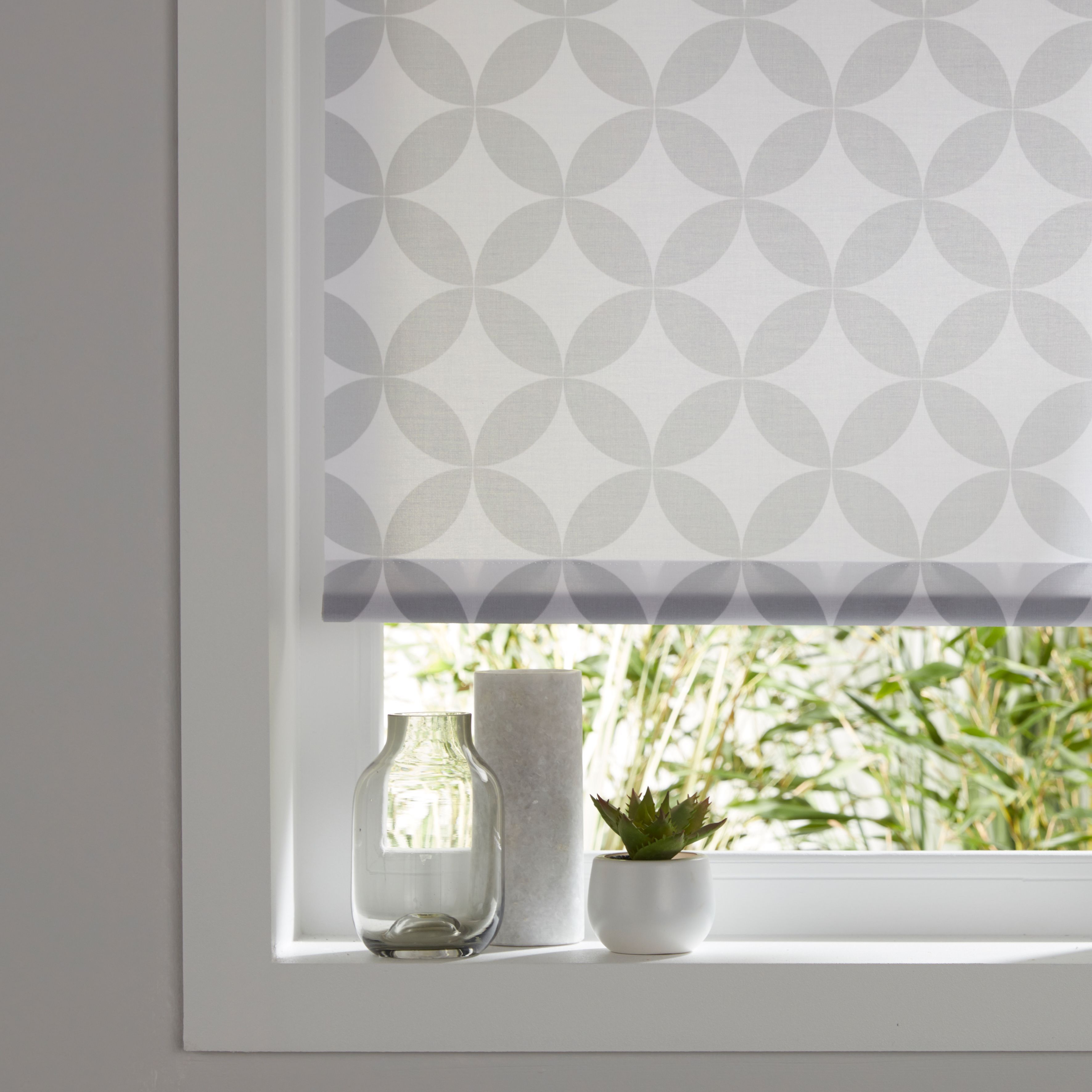 Halo Corded Grey & white Geometric Roller Blind (W)120cm (L)195cm