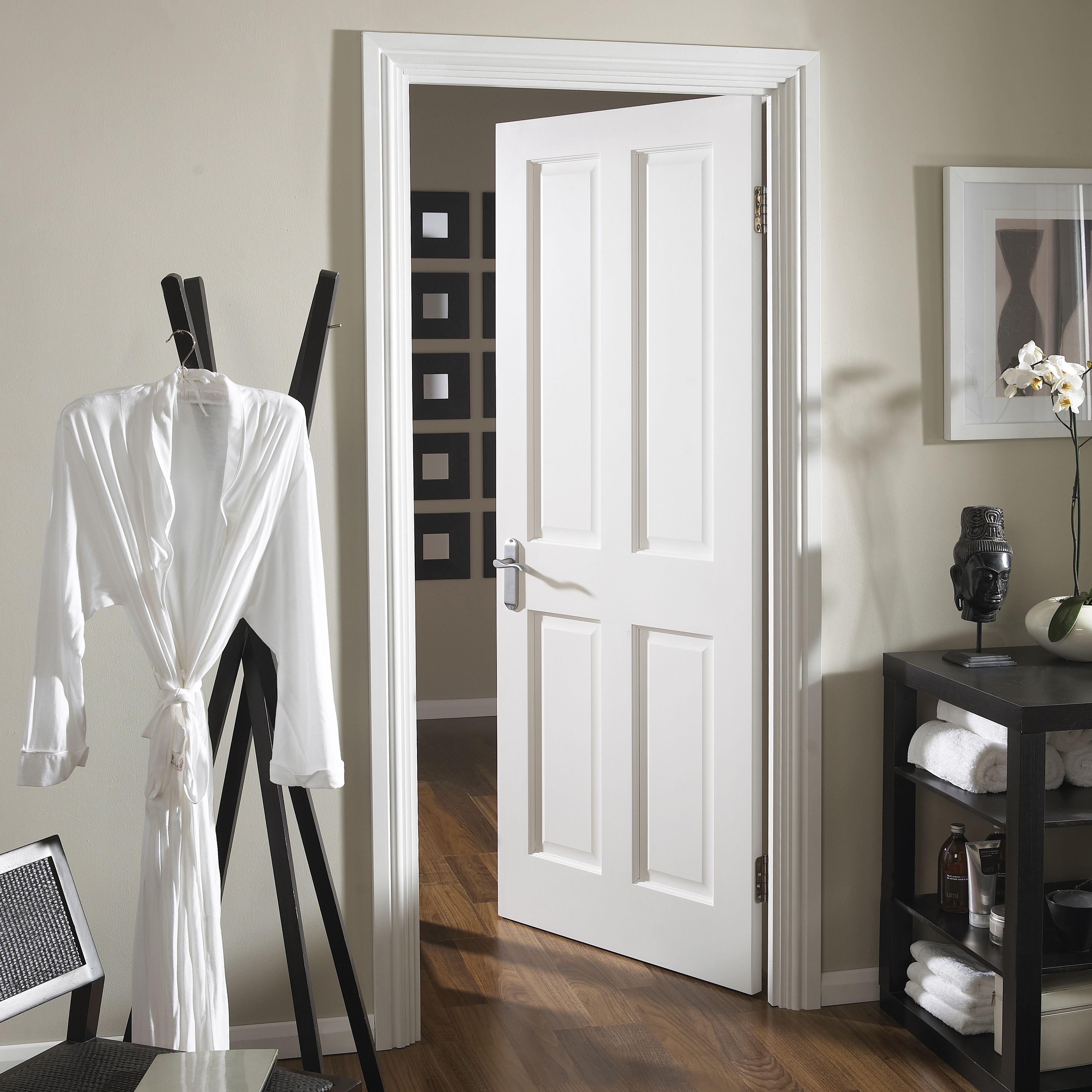 4 panel MDF Unglazed Contemporary White Internal Door, (H)1981mm (W)762mm (T)35mm