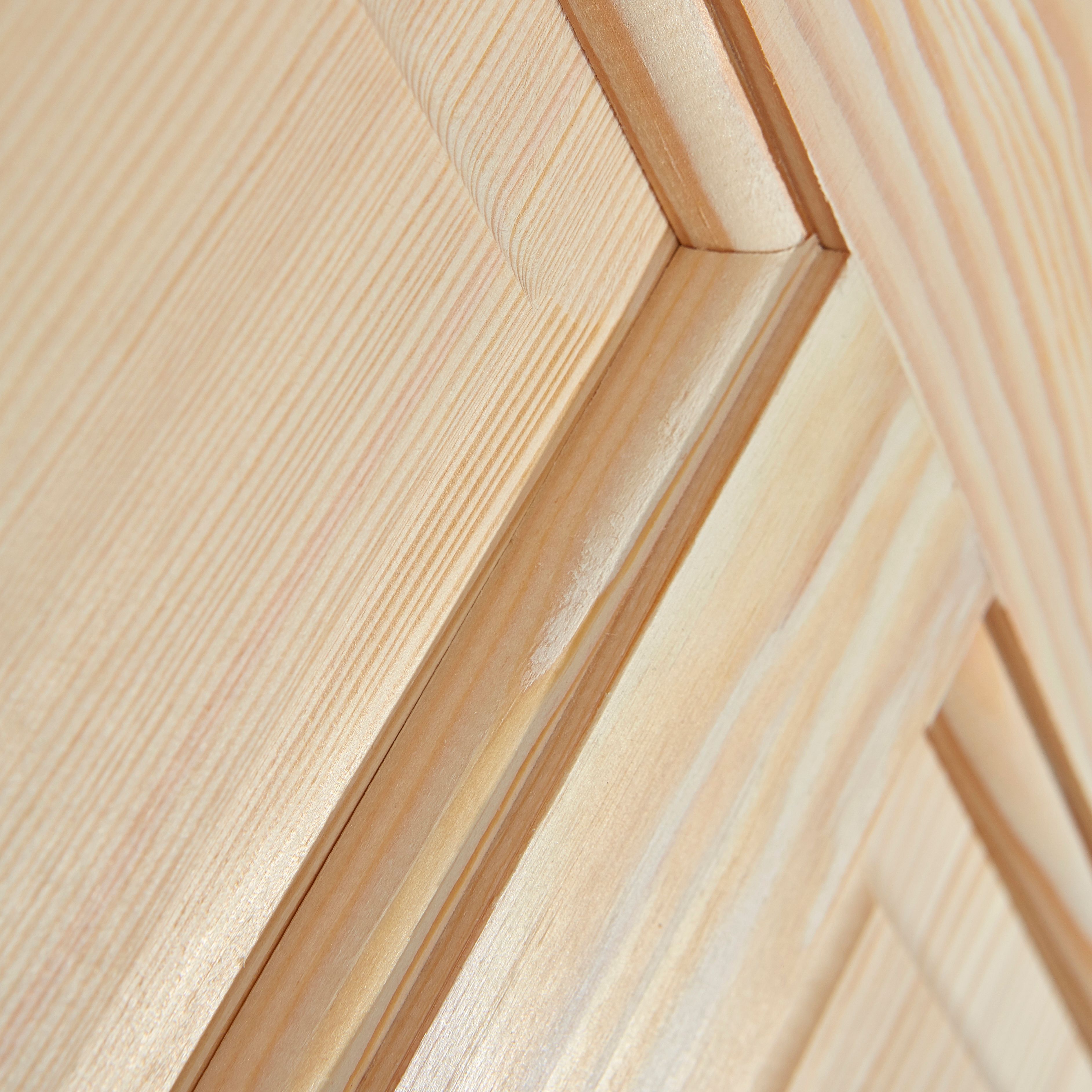 4 panel Unglazed Victorian Pine veneer Internal Clear pine Door, (H)1981mm (W)838mm (T)35mm
