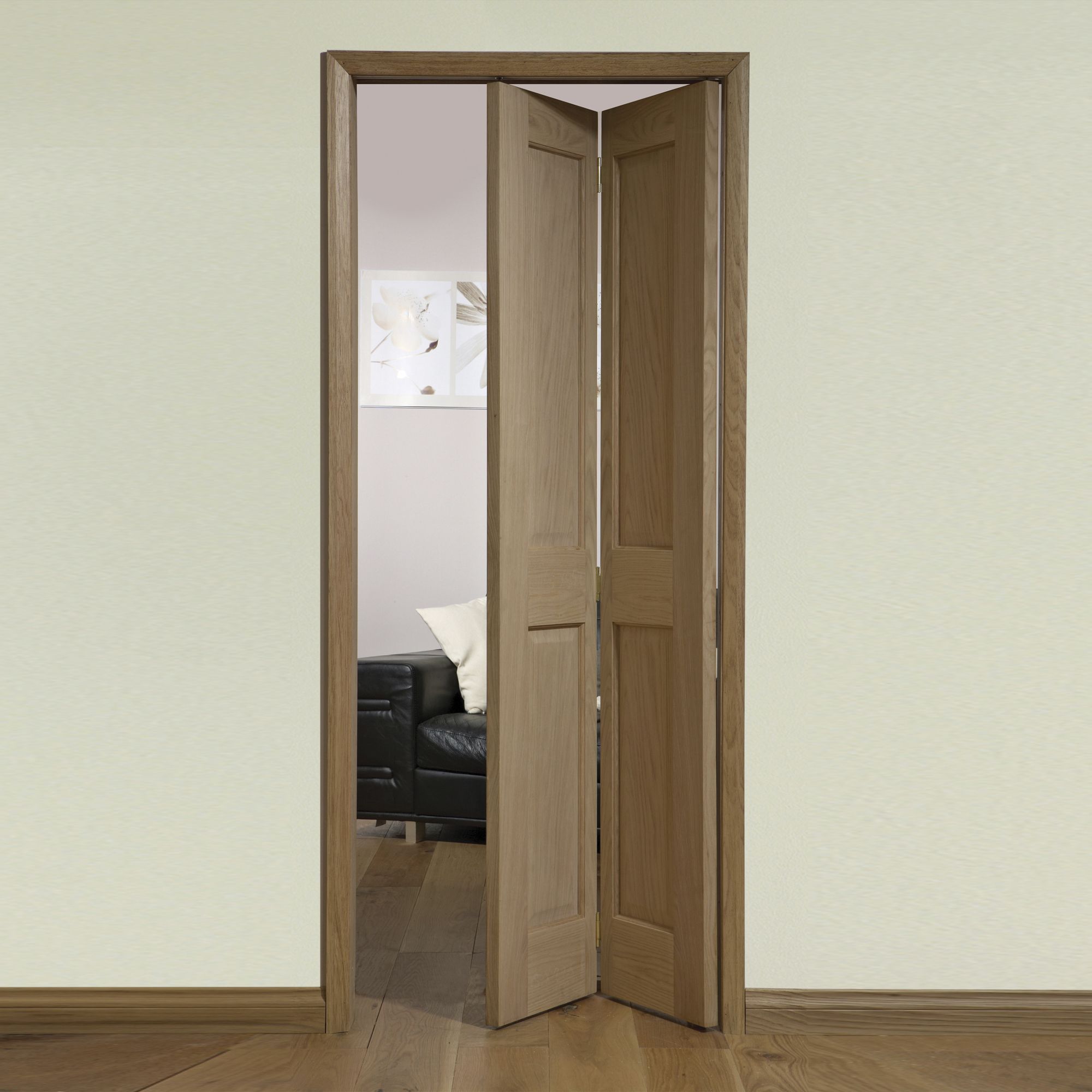 4 panel Unglazed Victorian White oak effect Timber Oak veneer Internal Bi-fold Door set, (H)1950mm (W)753mm