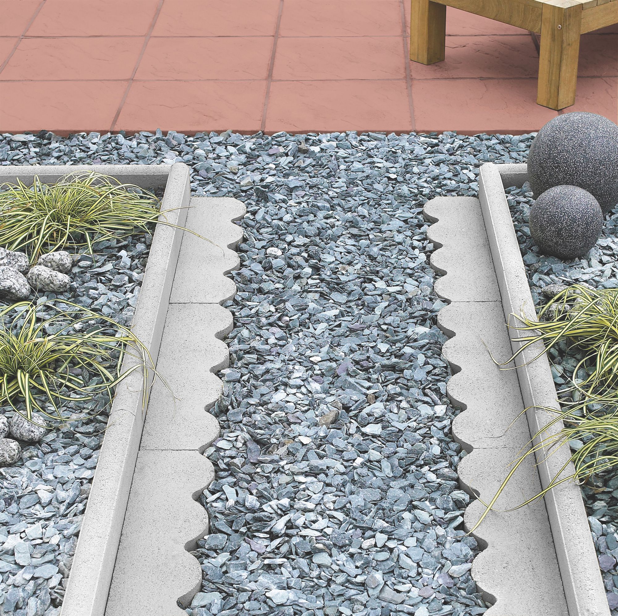 Contemporary Paving edging Grey, (L)600mm (H)150mm (T)50mm ...