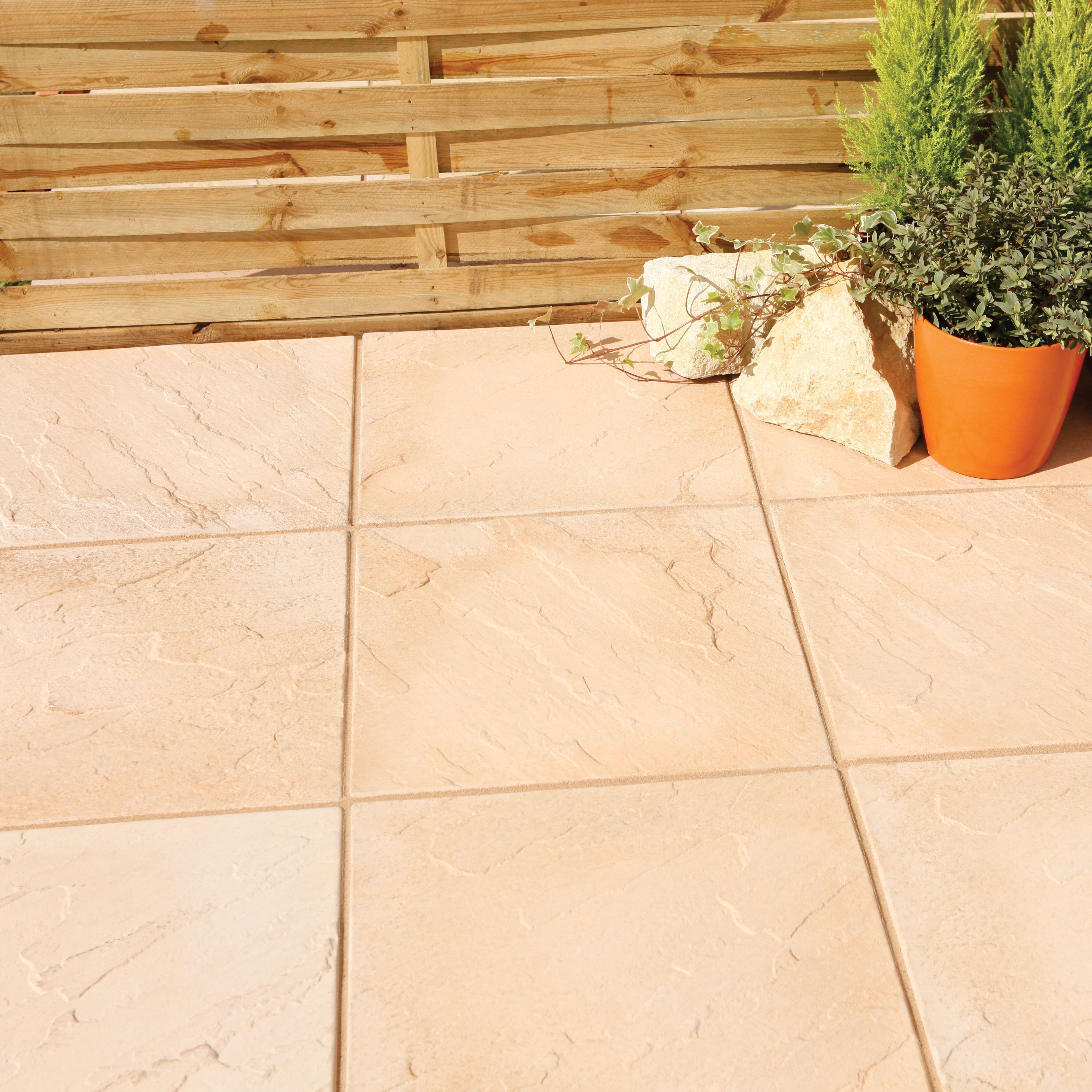 Morland Cream Derbyshire Single Paving Slab L450mm W450mm