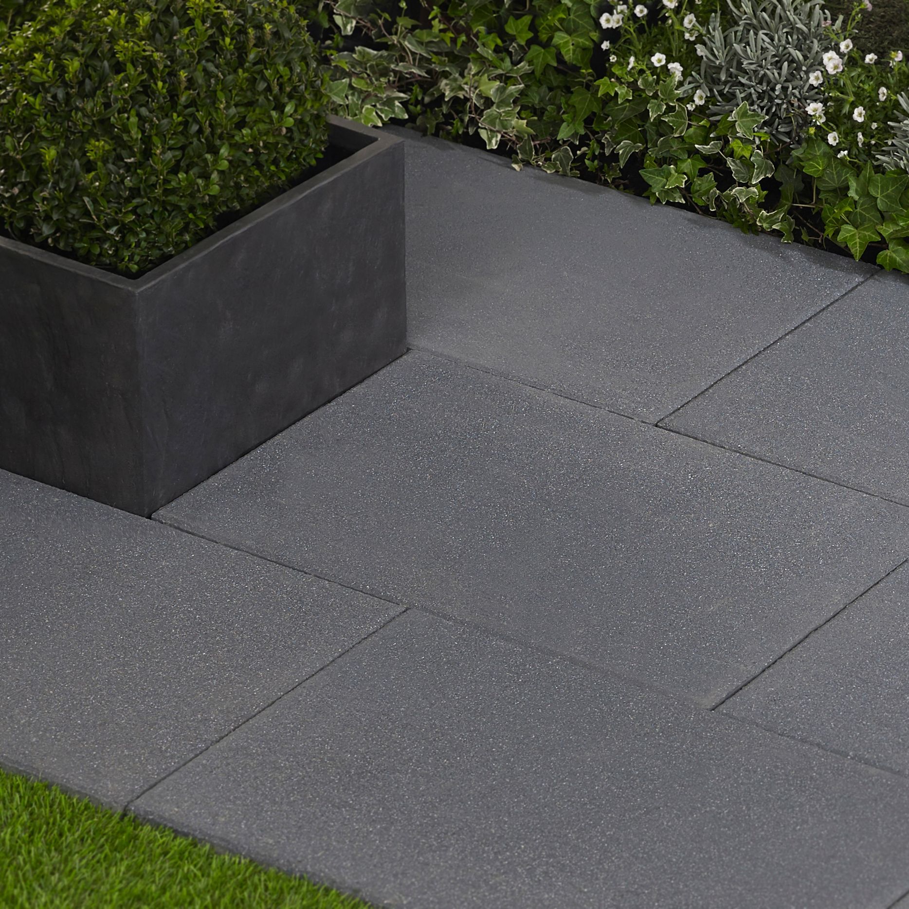 Speckled Anthracite Lisse Single Paving Slab (L)600mm (W)400mm ...