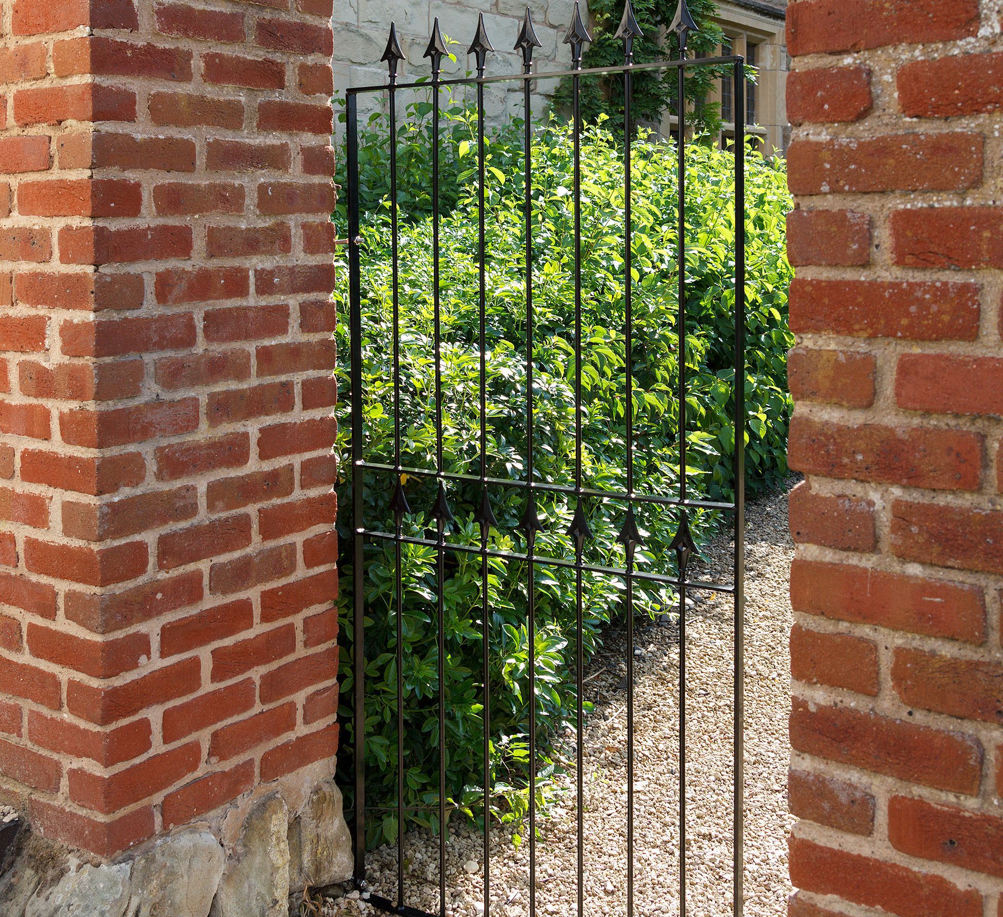 Gate buying guide Ideas & Advice DIY at B&Q