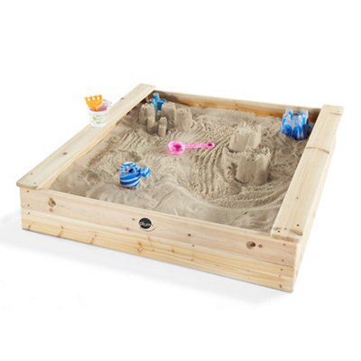 b and q childrens sandpit