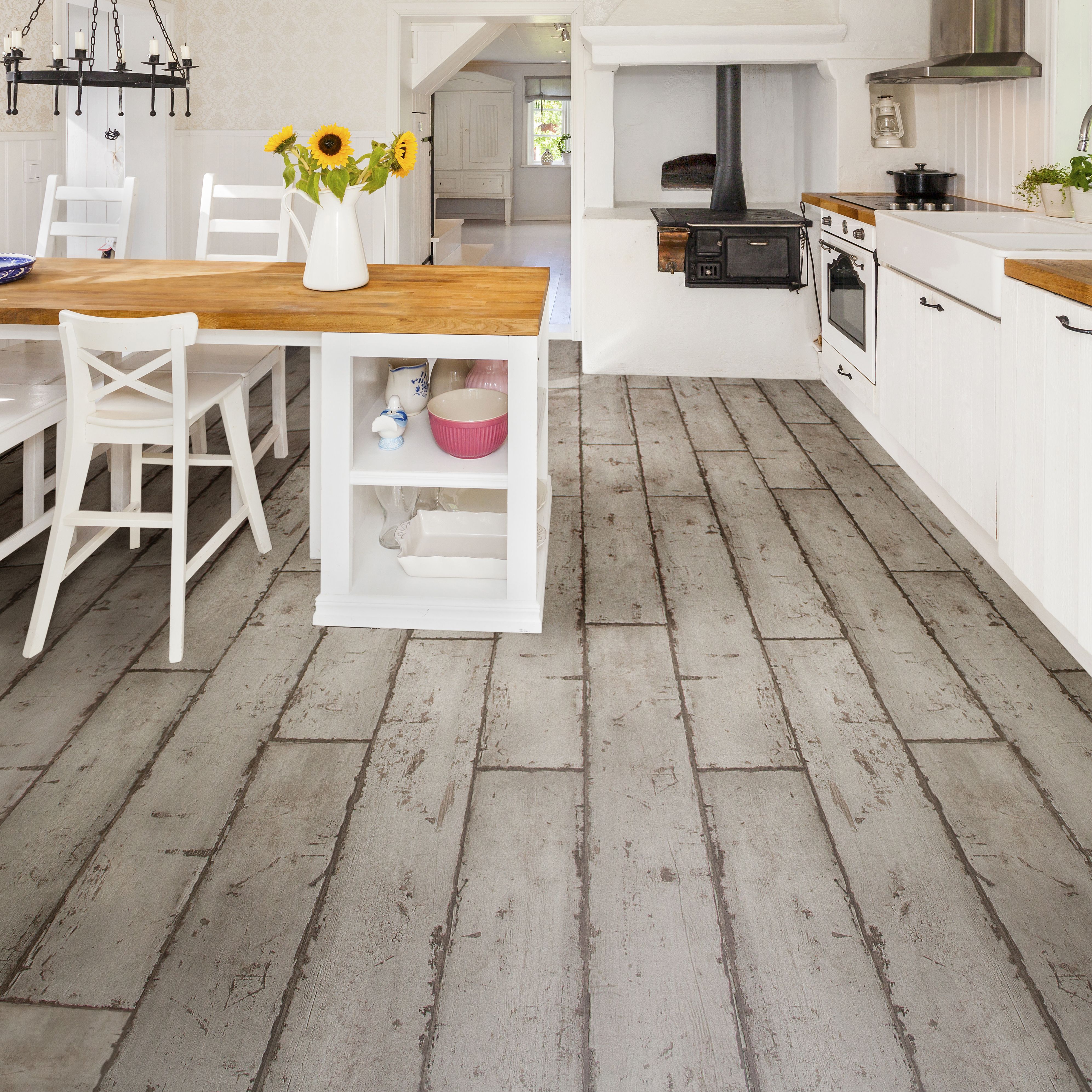 Grey Washed wood effect Waterproof Luxury vinyl click flooring 2.20m²