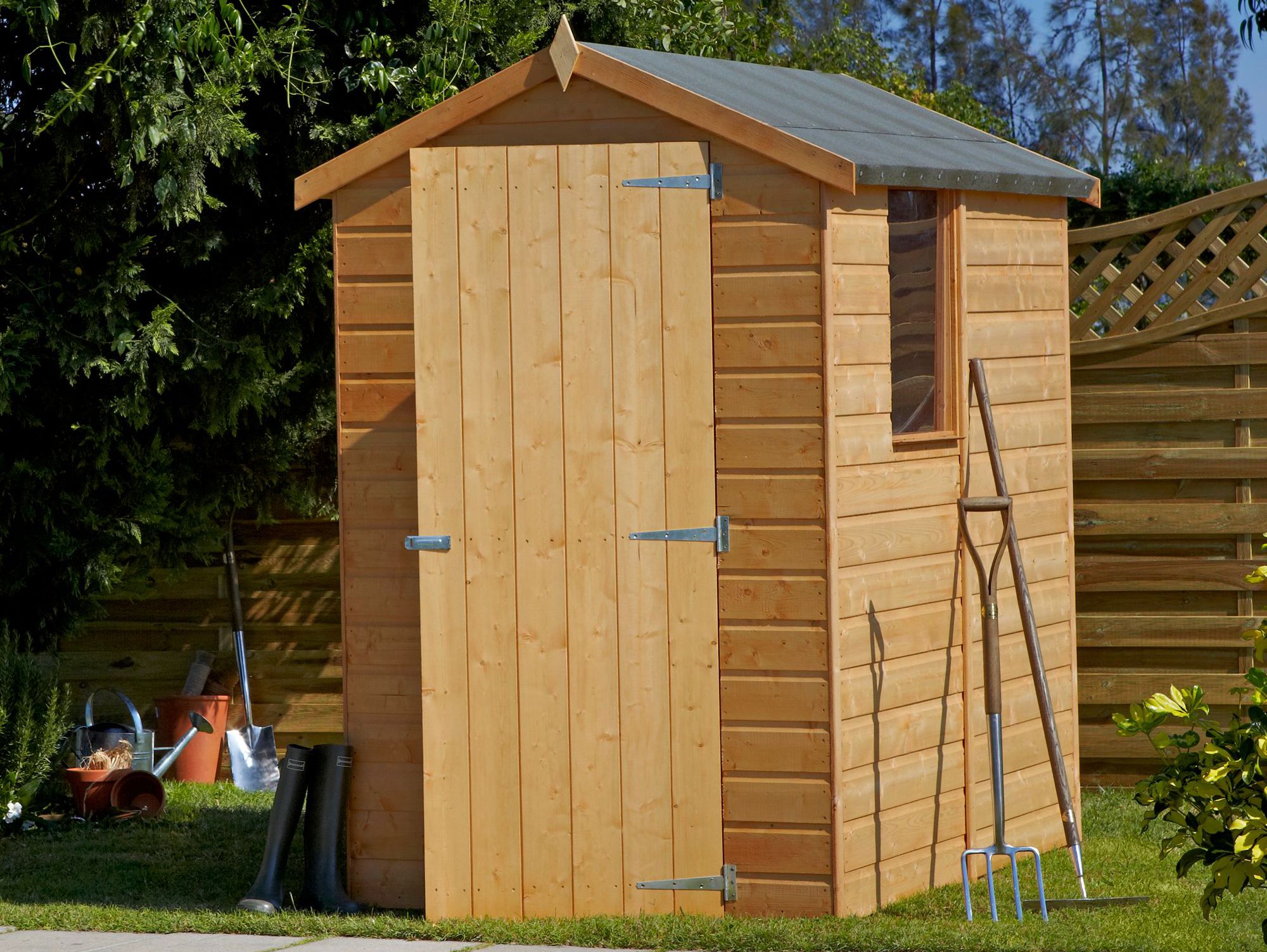 How to build a wooden shed Ideas &amp; Advice DIY at B&amp;Q