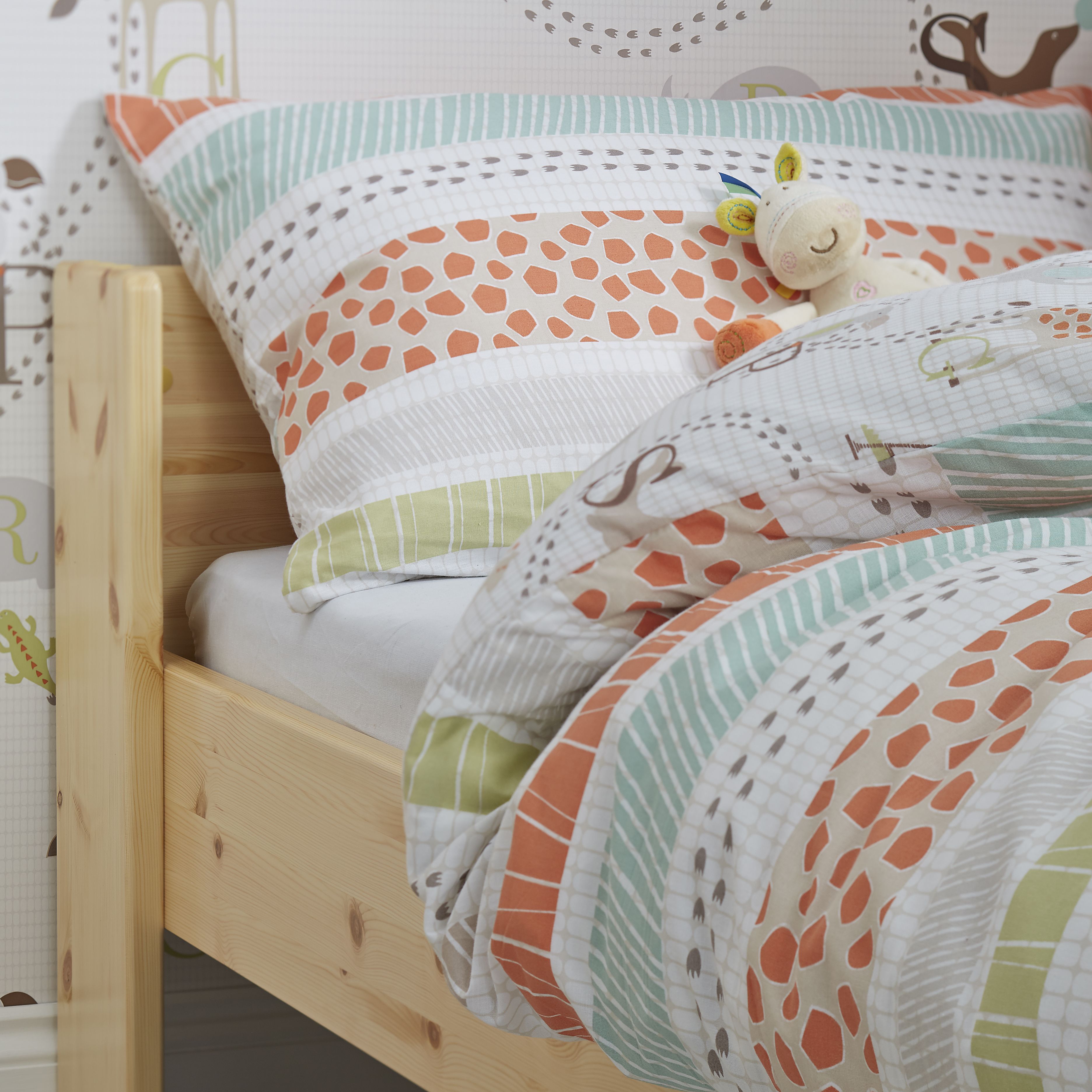 animal cot bedding