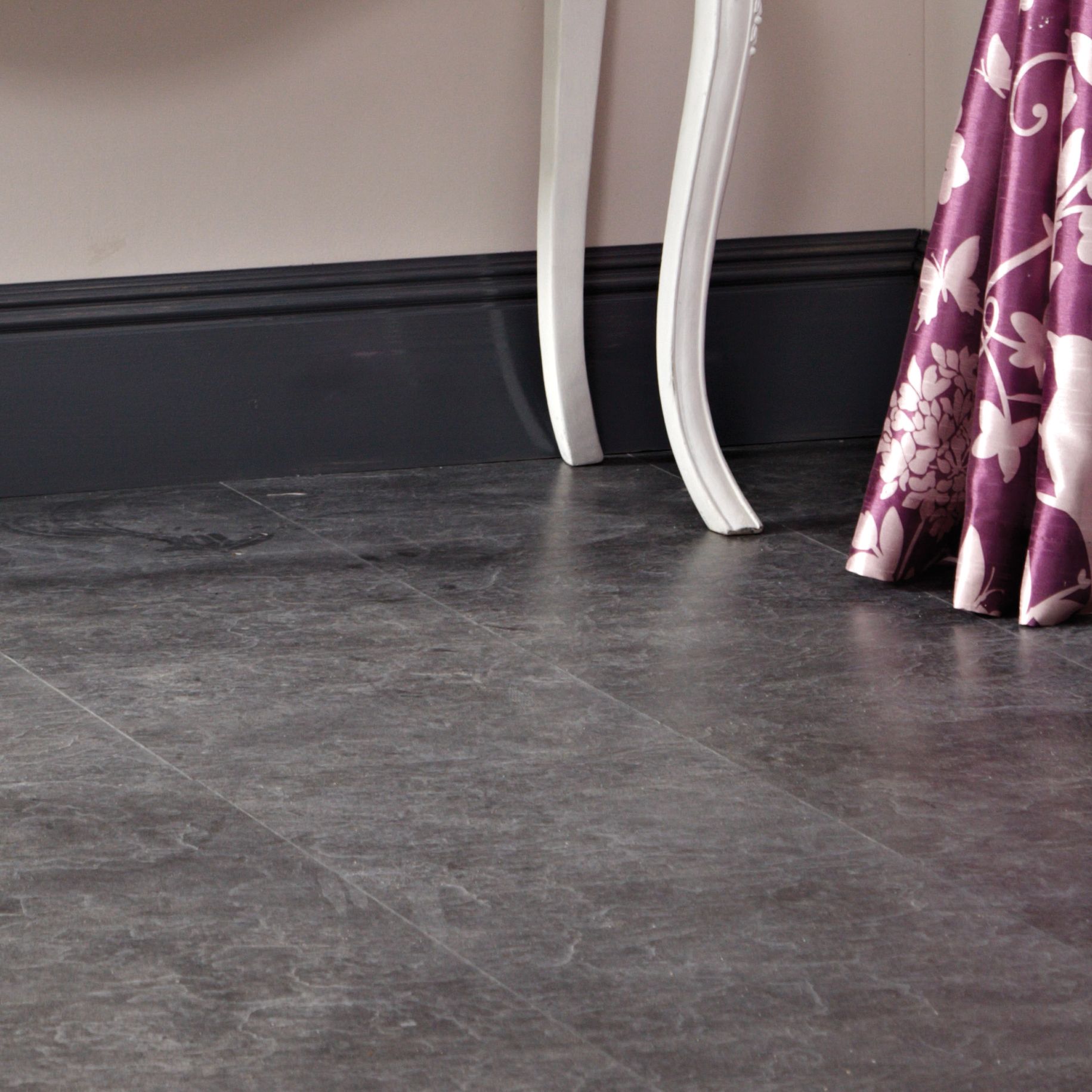 Tila Black Slate Tile Effect Laminate Flooring 1 m² Pack | Departments