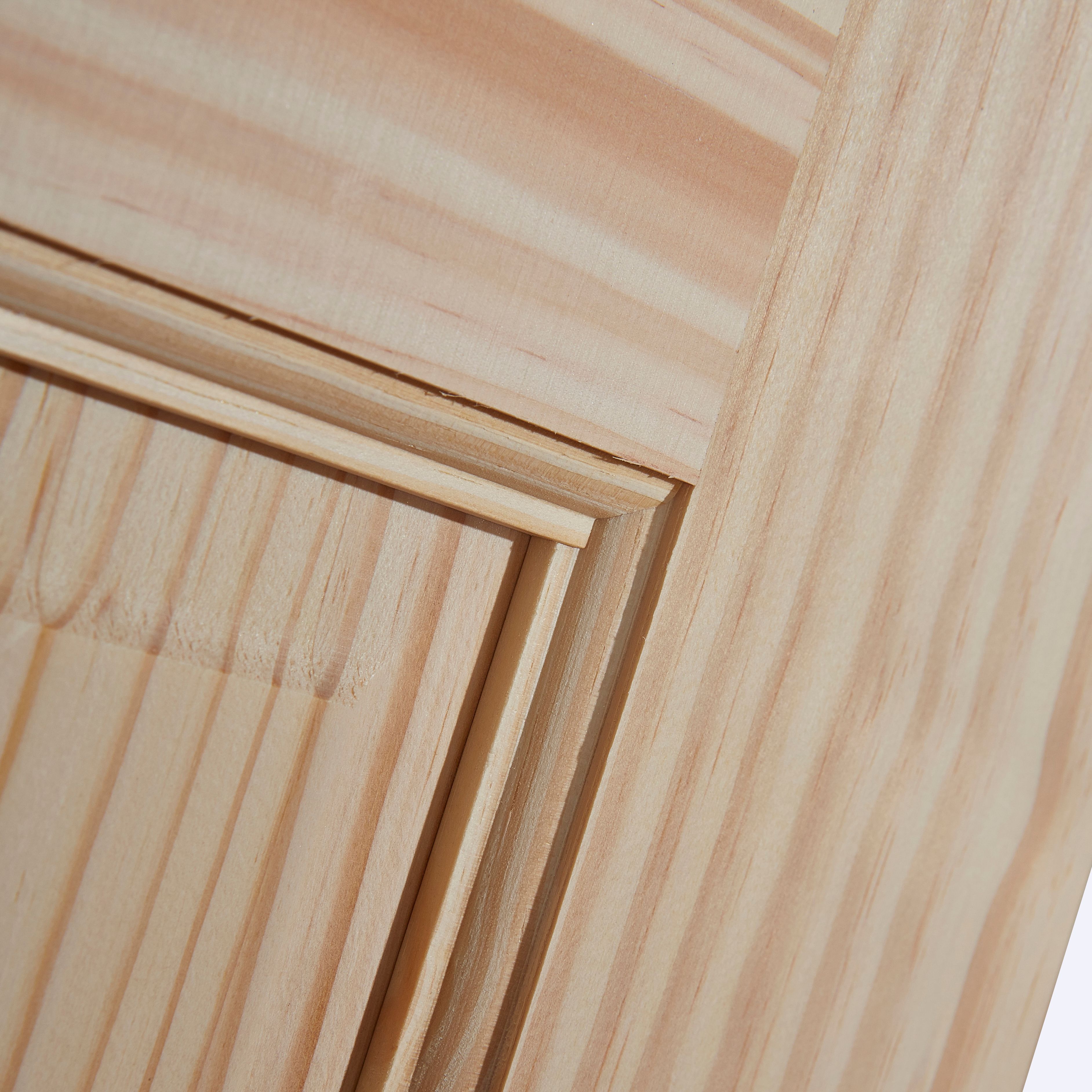 6 panel Unglazed Victorian Pine veneer Internal Clear pine Door, (H)1981mm (W)762mm (T)35mm