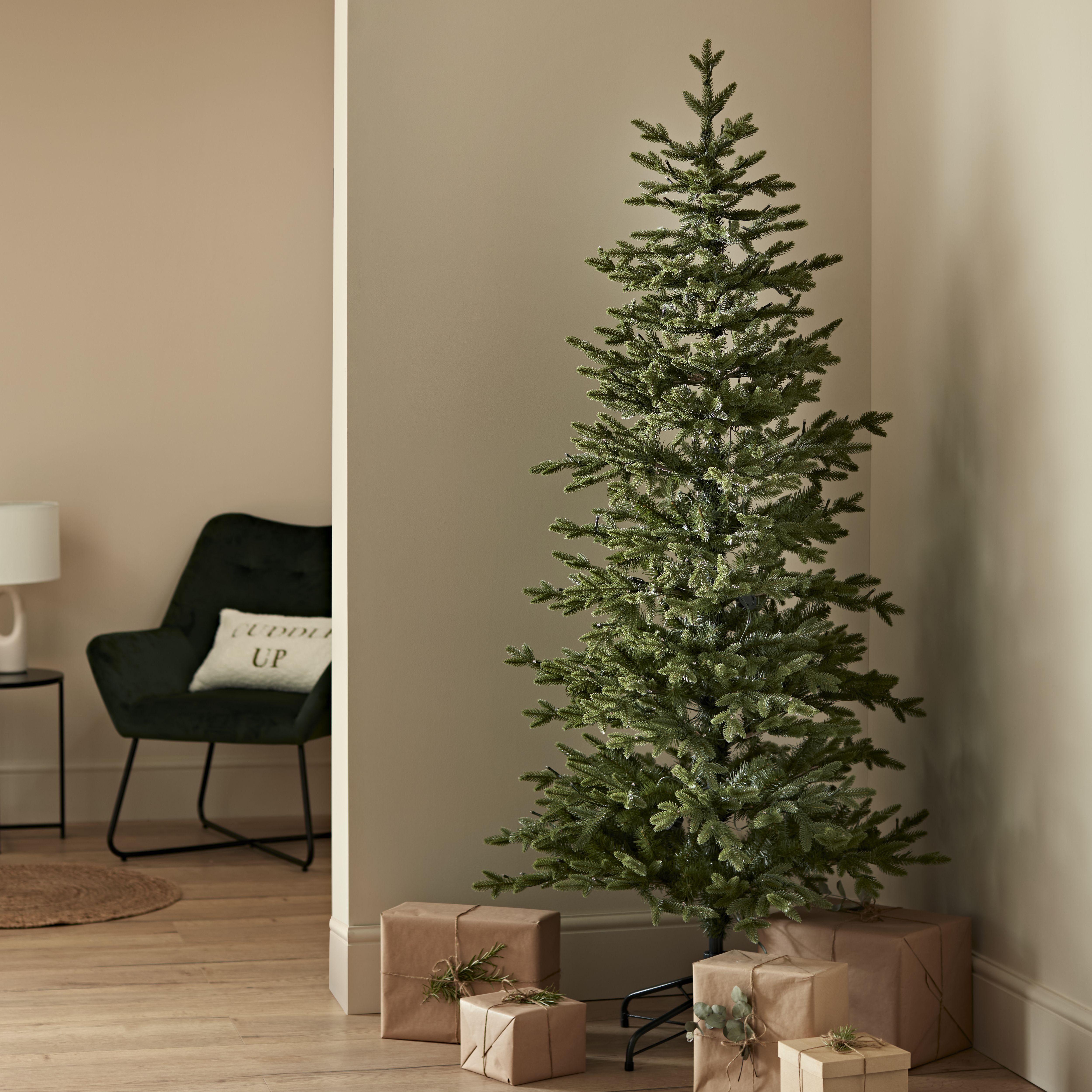 Led pre lit christmas tree online