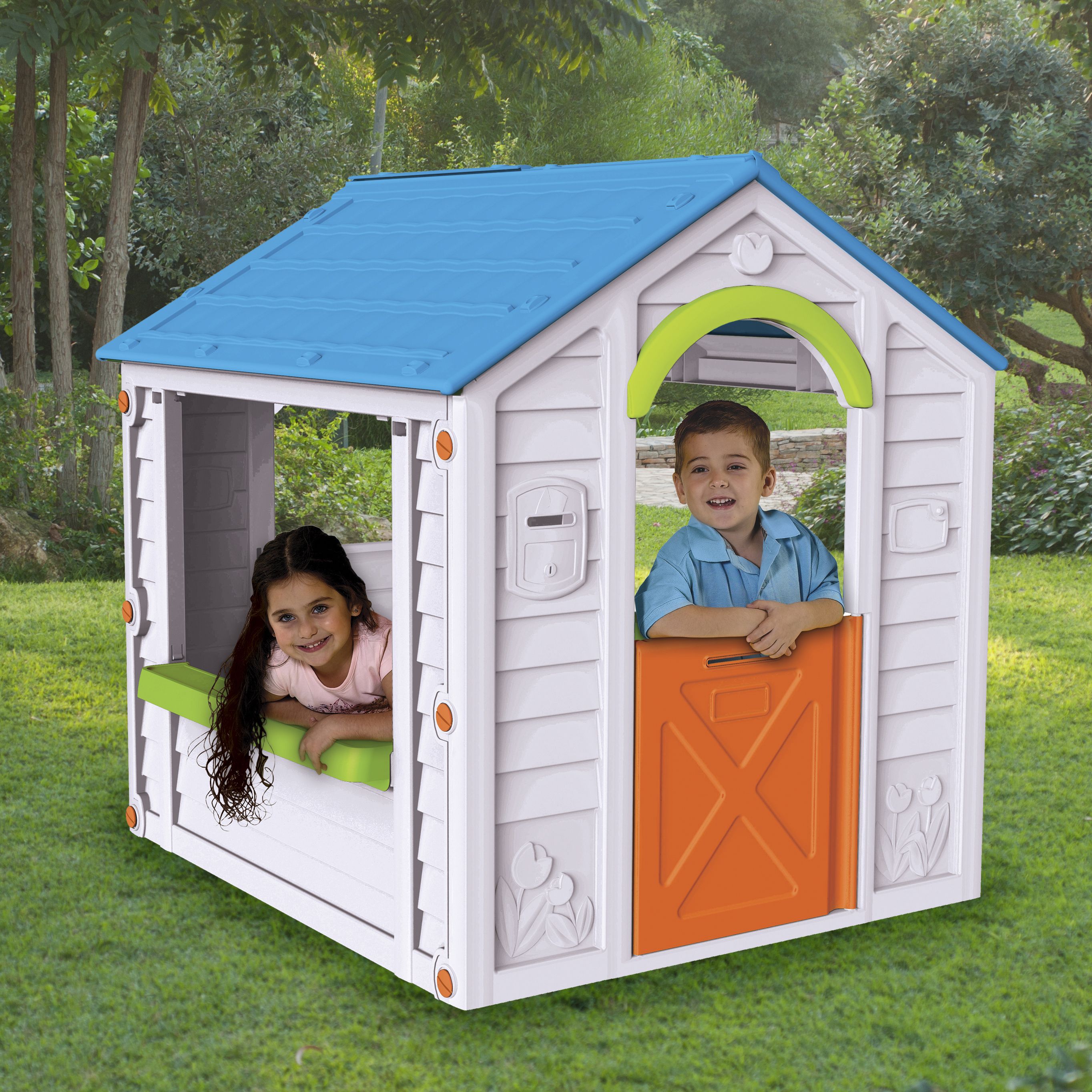 Keter Holiday Plastic Playhouse 