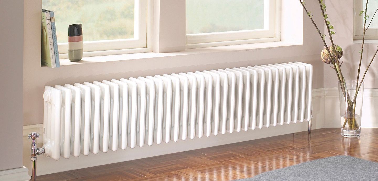 How to fix problems with your radiators | Help & Ideas | DIY at B&Q