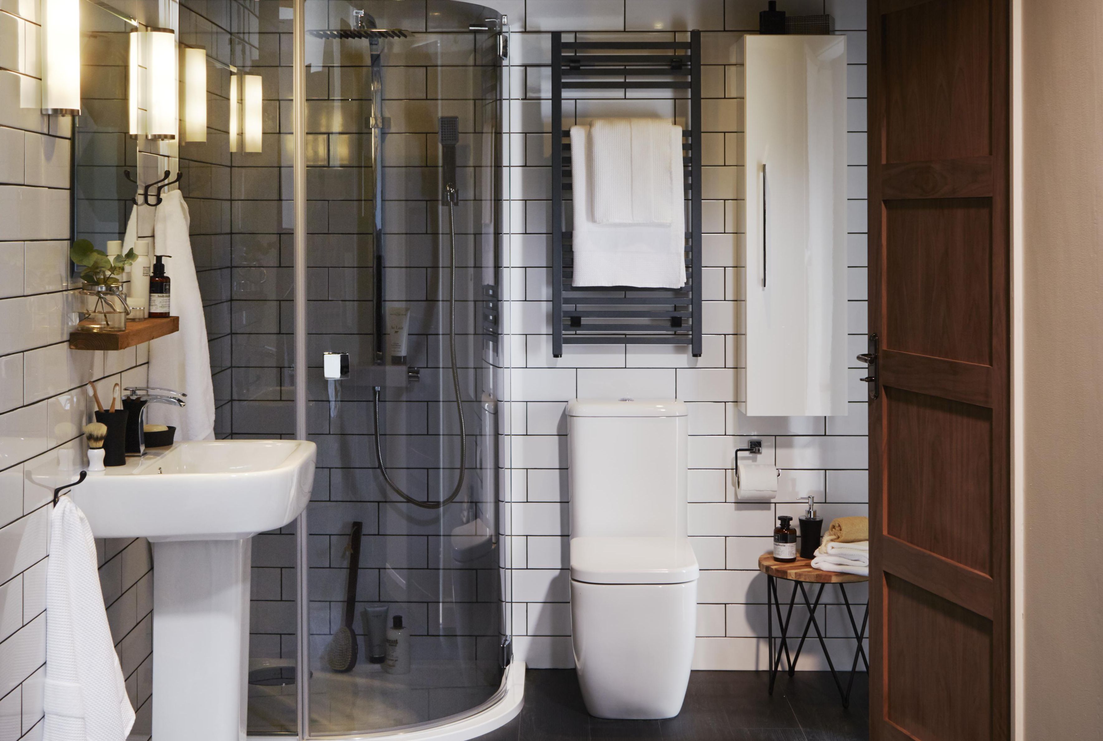 Bathroom Suites Complete Bathroom Suites DIY At BQ Bathroom Suites Complete Bathroom Suites DIY At BQ
