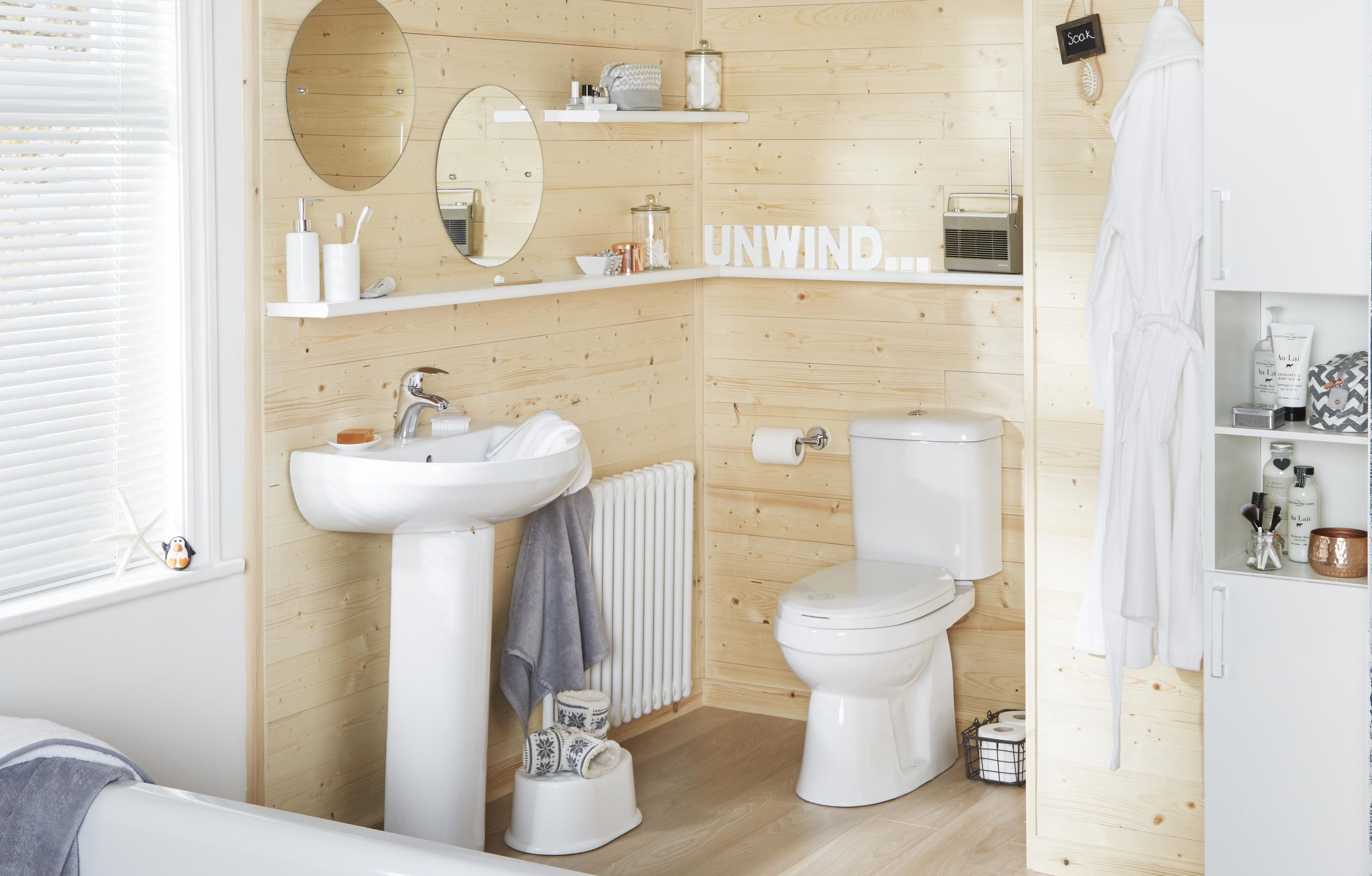 Falmouth Simply Stylish Bathroom Suites DIY at B&Q