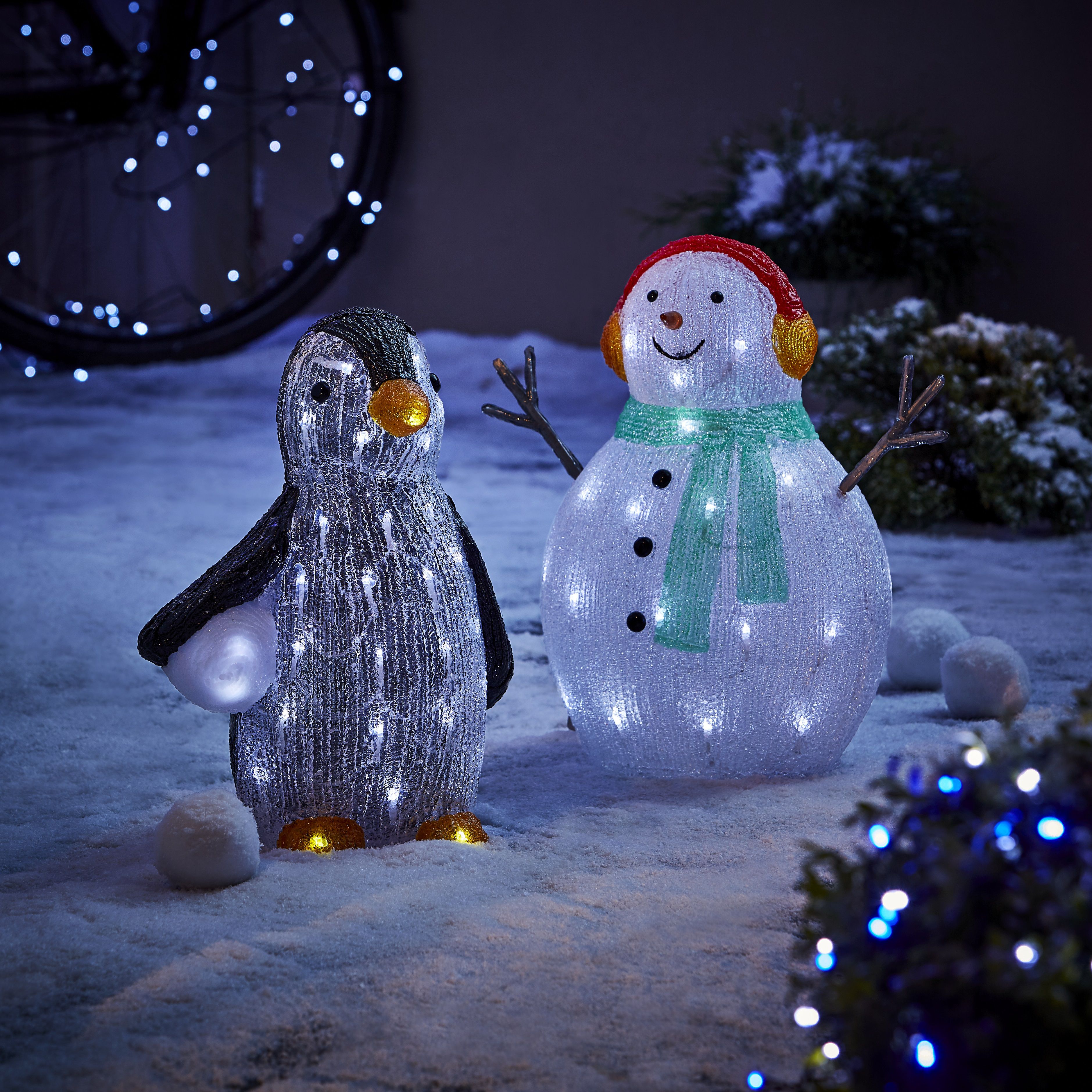 Christmas lights buying guide | Ideas & Advice | DIY at B&Q