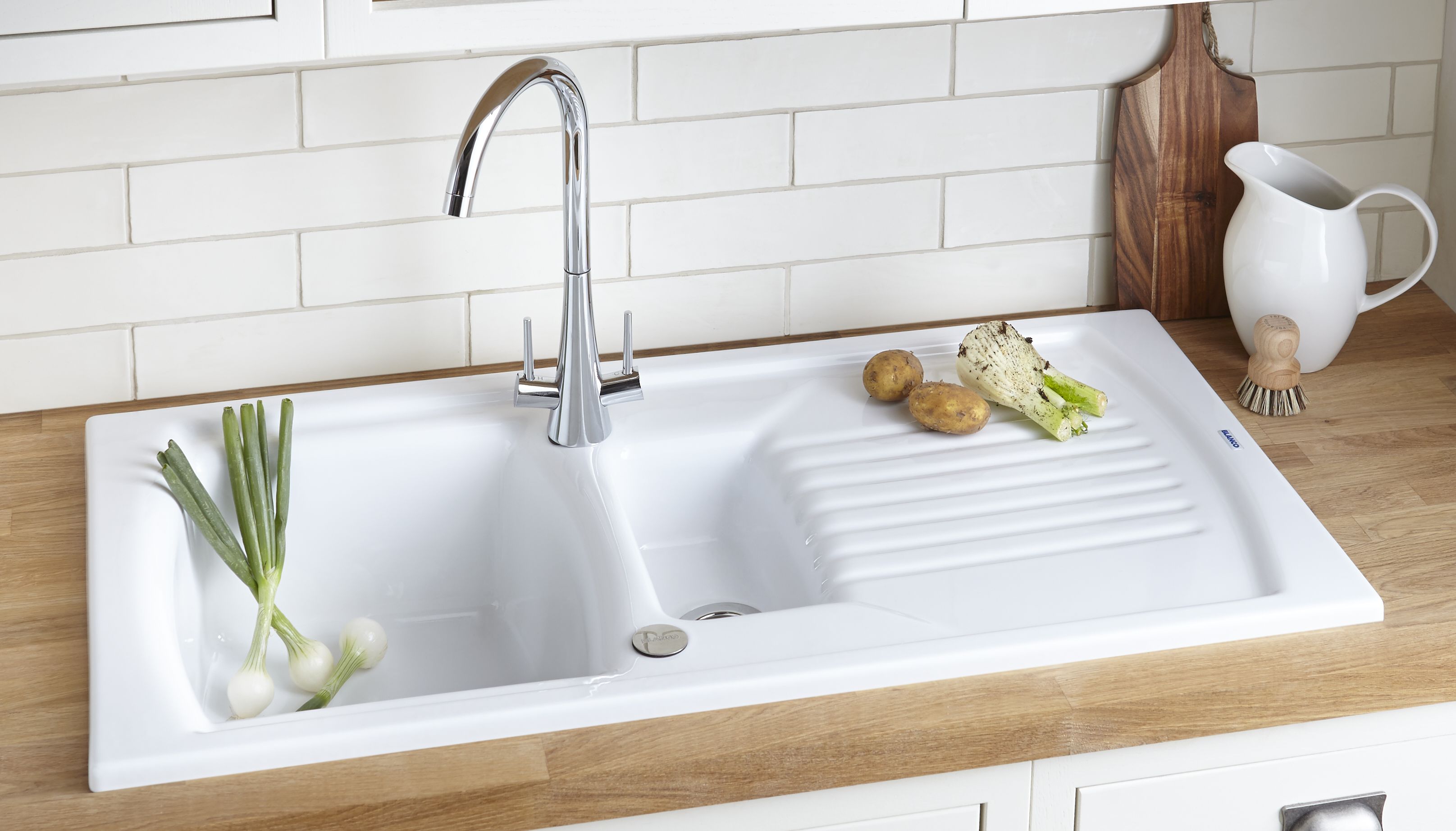 b and q sink for kitchen