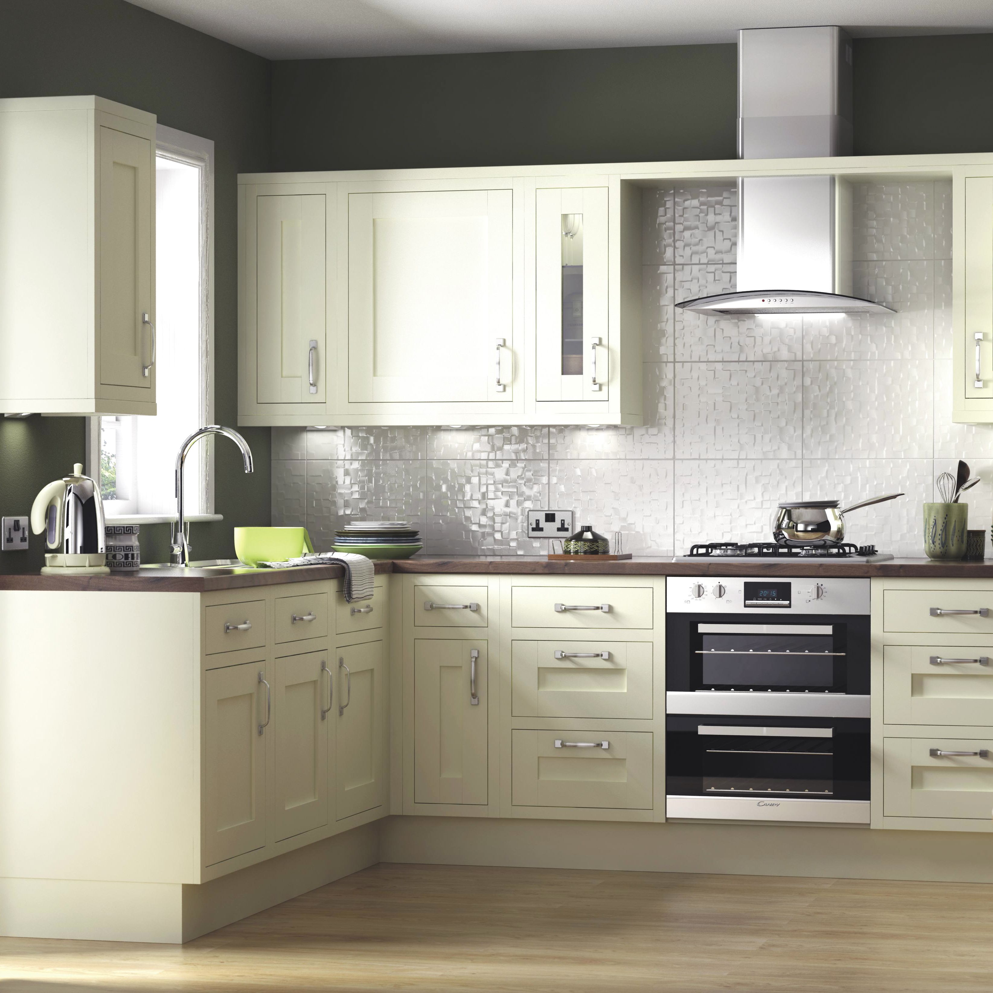 IT Westleigh Ivory Style Shaker | Fitted Kitchens | DIY at B&Q