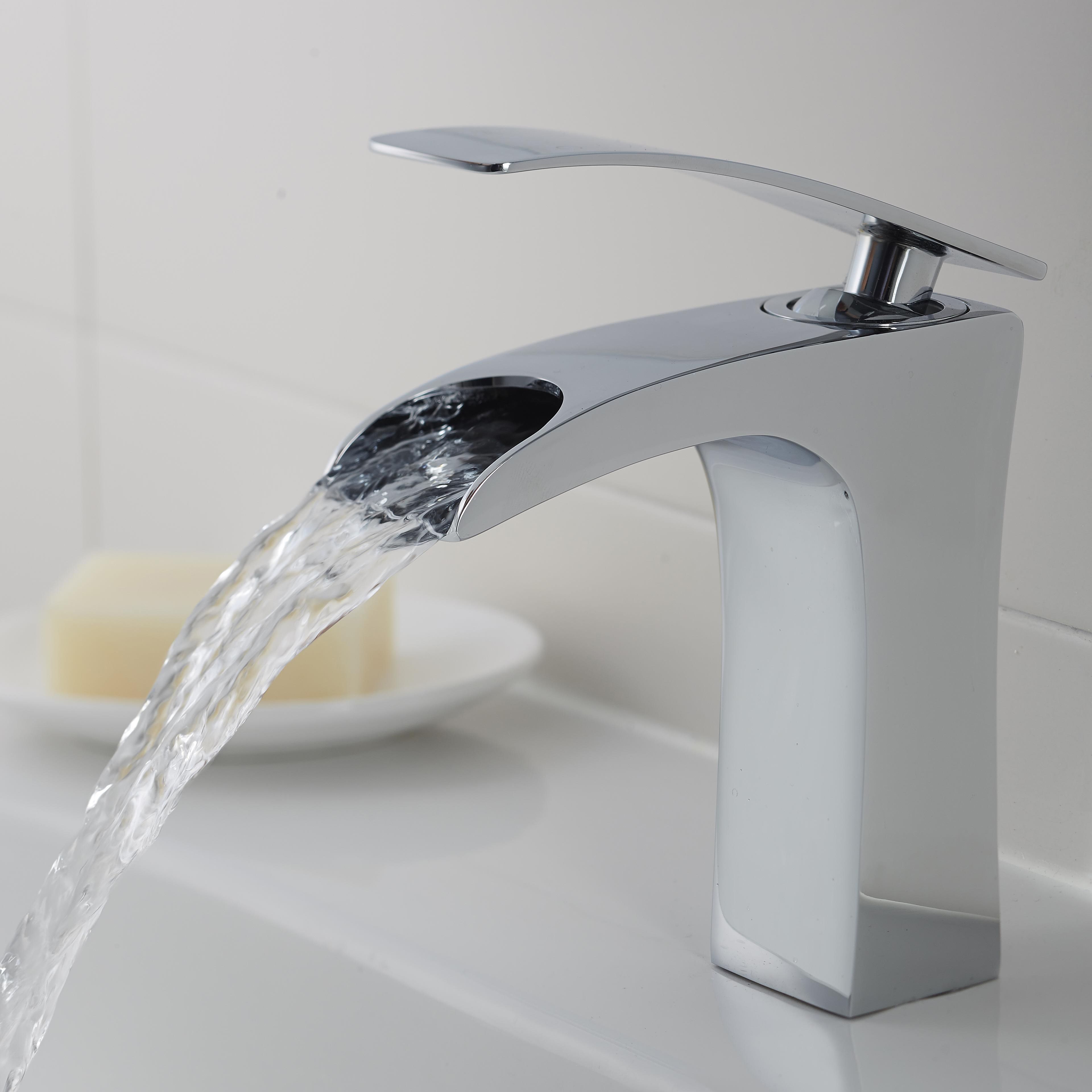 Bathroom Taps Buying Guide Ideas Advice Diy At B Q