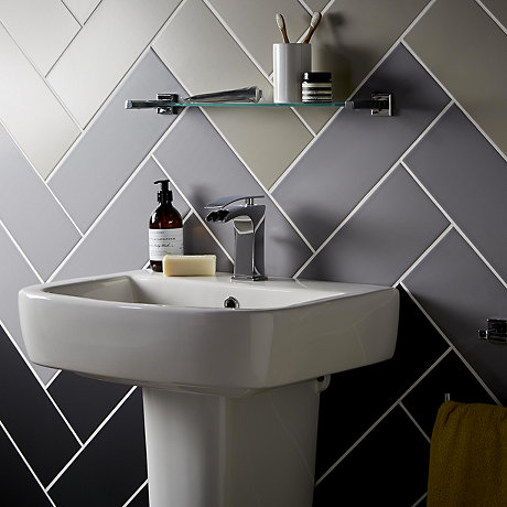 Bathroom Tiles Tiles Diy At B Q