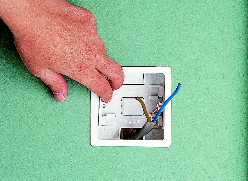 How to fit & replace electric sockets | Ideas & Advice ... fuse box cover clip 