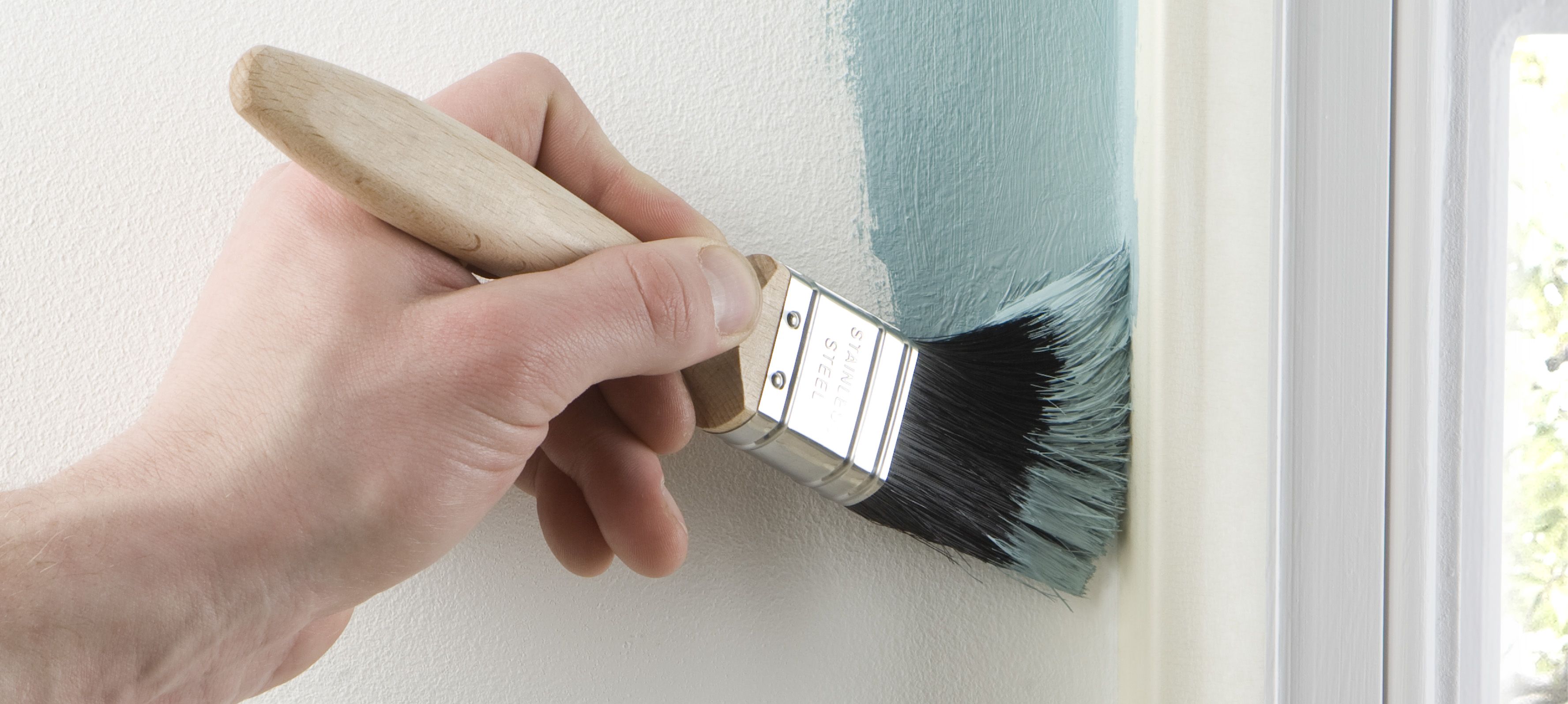 Healthier Homes Volatile Organic Compounds Vocs In Paint Diy At B Q