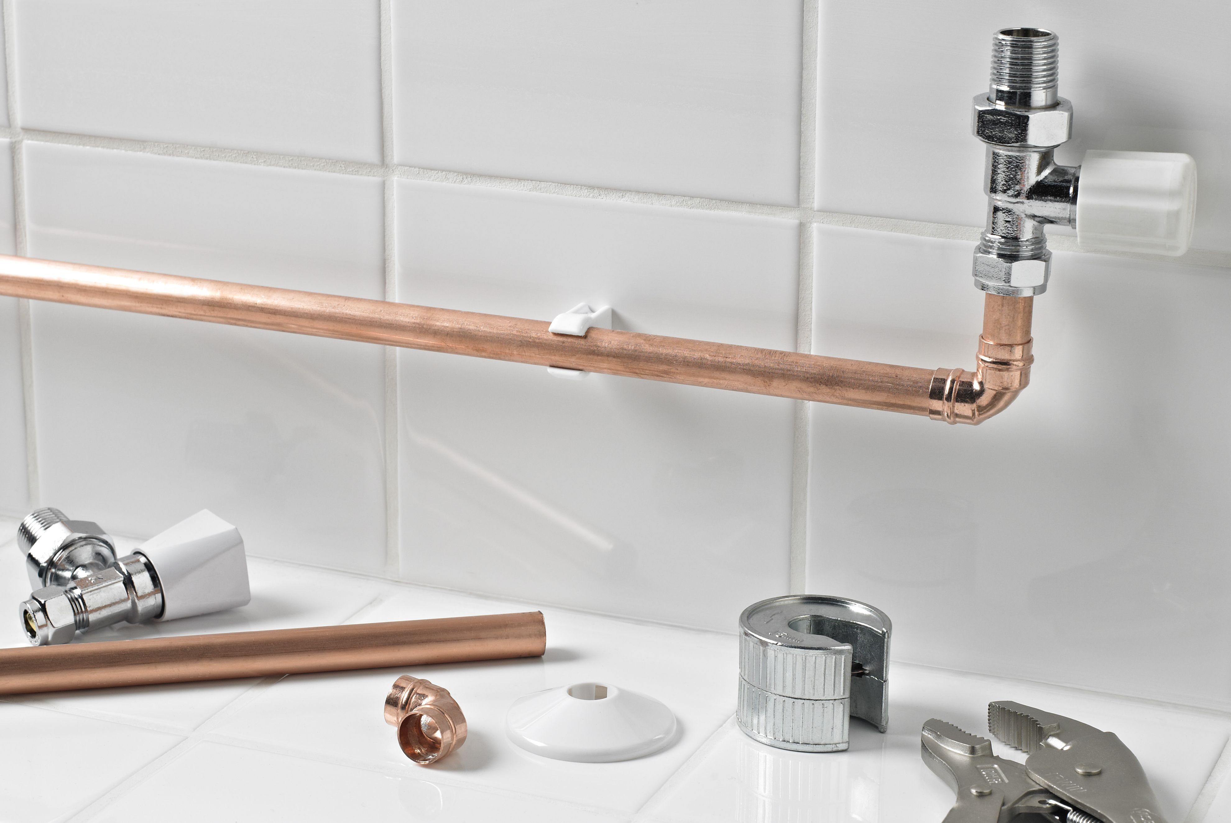 plumbing tools buying guide ideas & advice diy at b&q